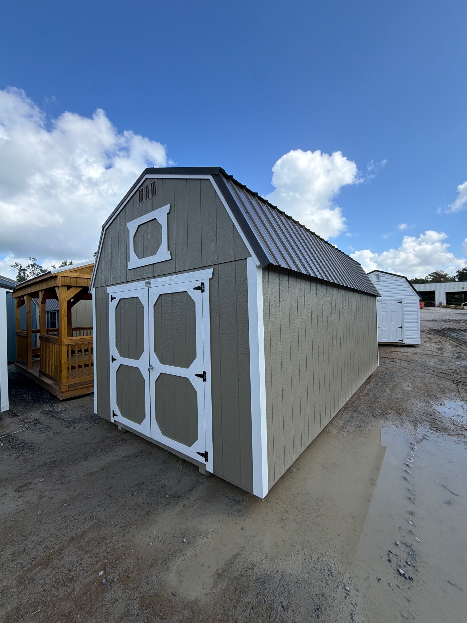 Lofted Barn - 10x20