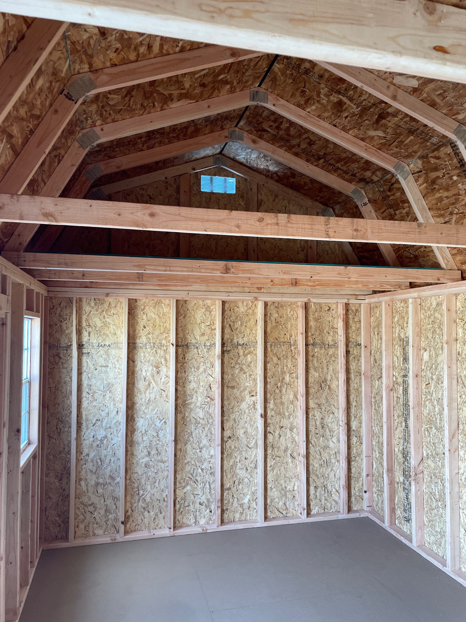 Lofted Barn - 10x16