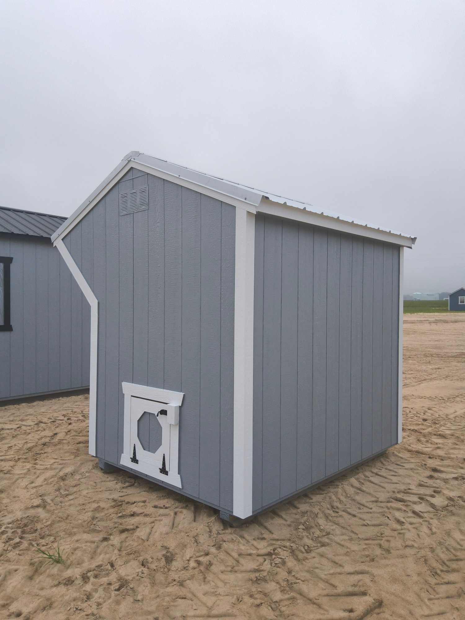 Chicken Coop - 6x8 image 2