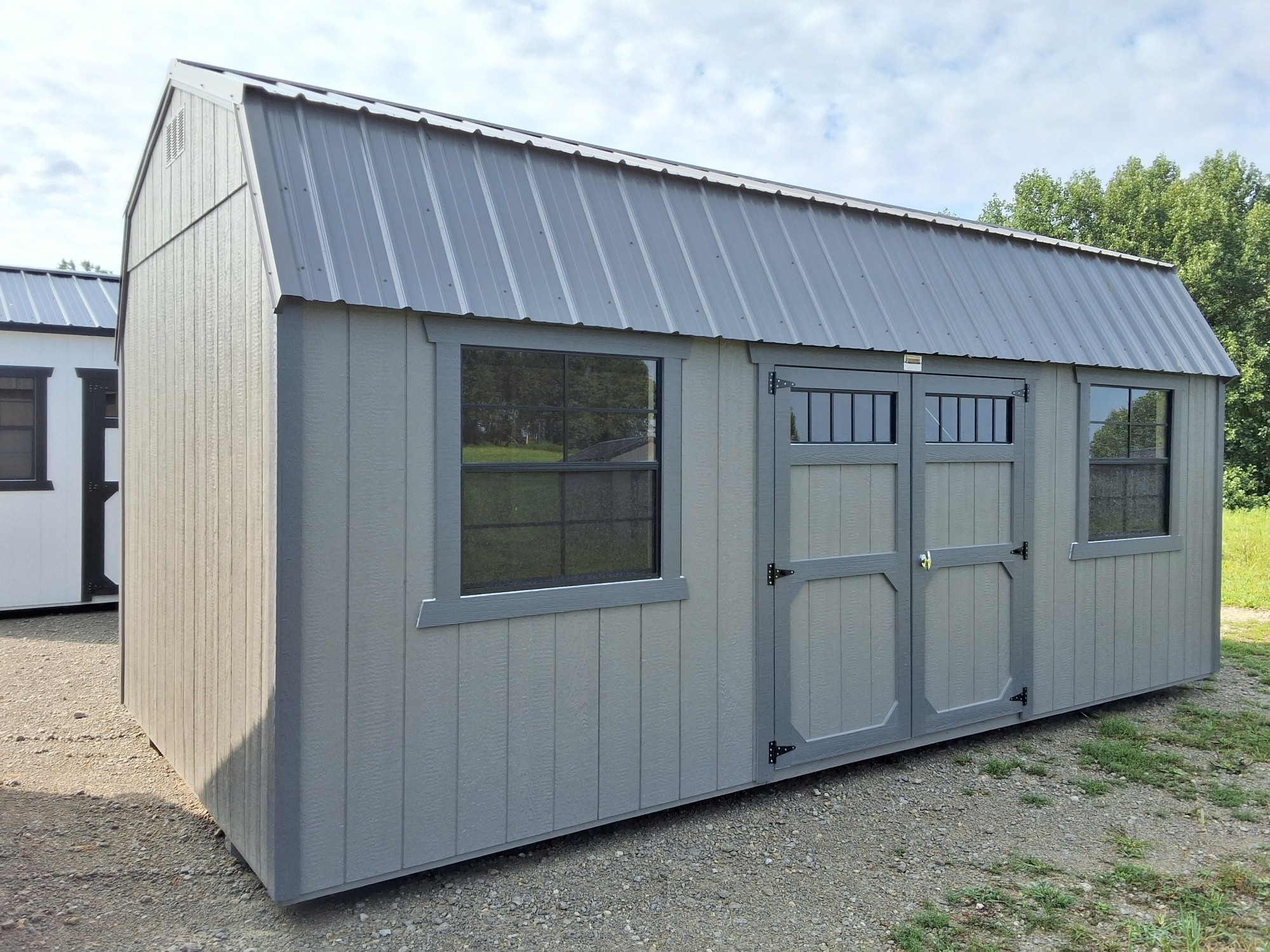 Lofted Barn - 10x20
