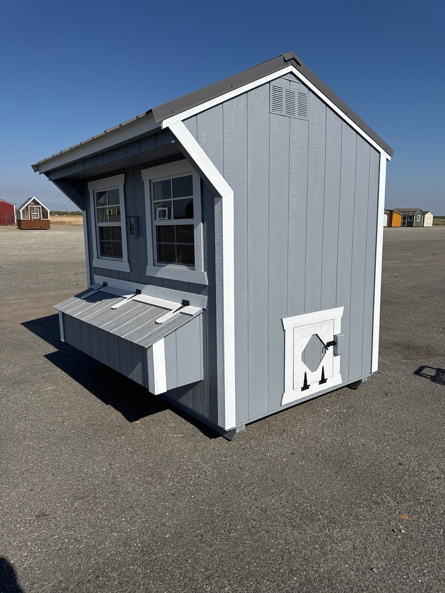 Chicken Coop - 6x8 image 2