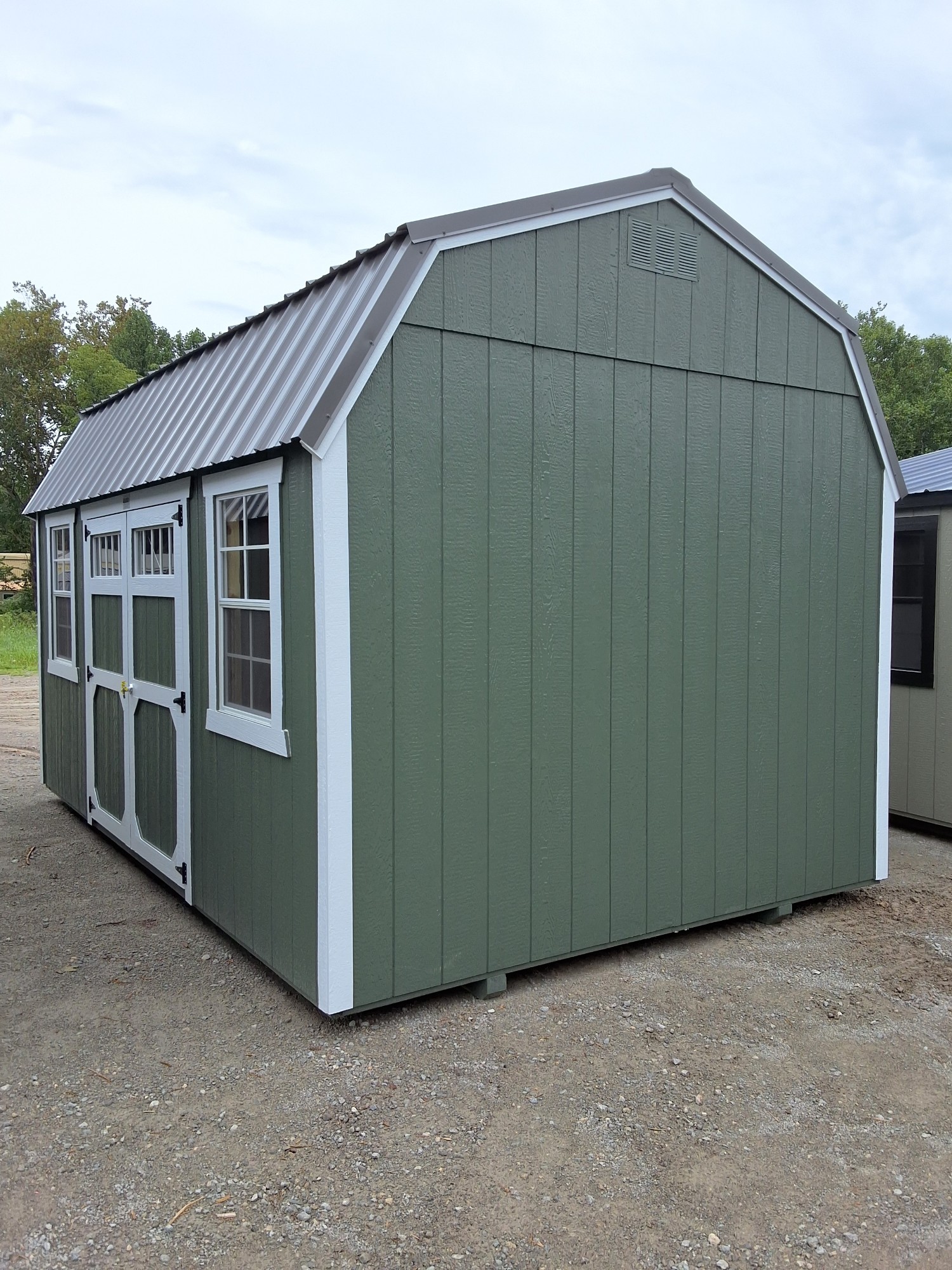 Lofted Barn - 10x16