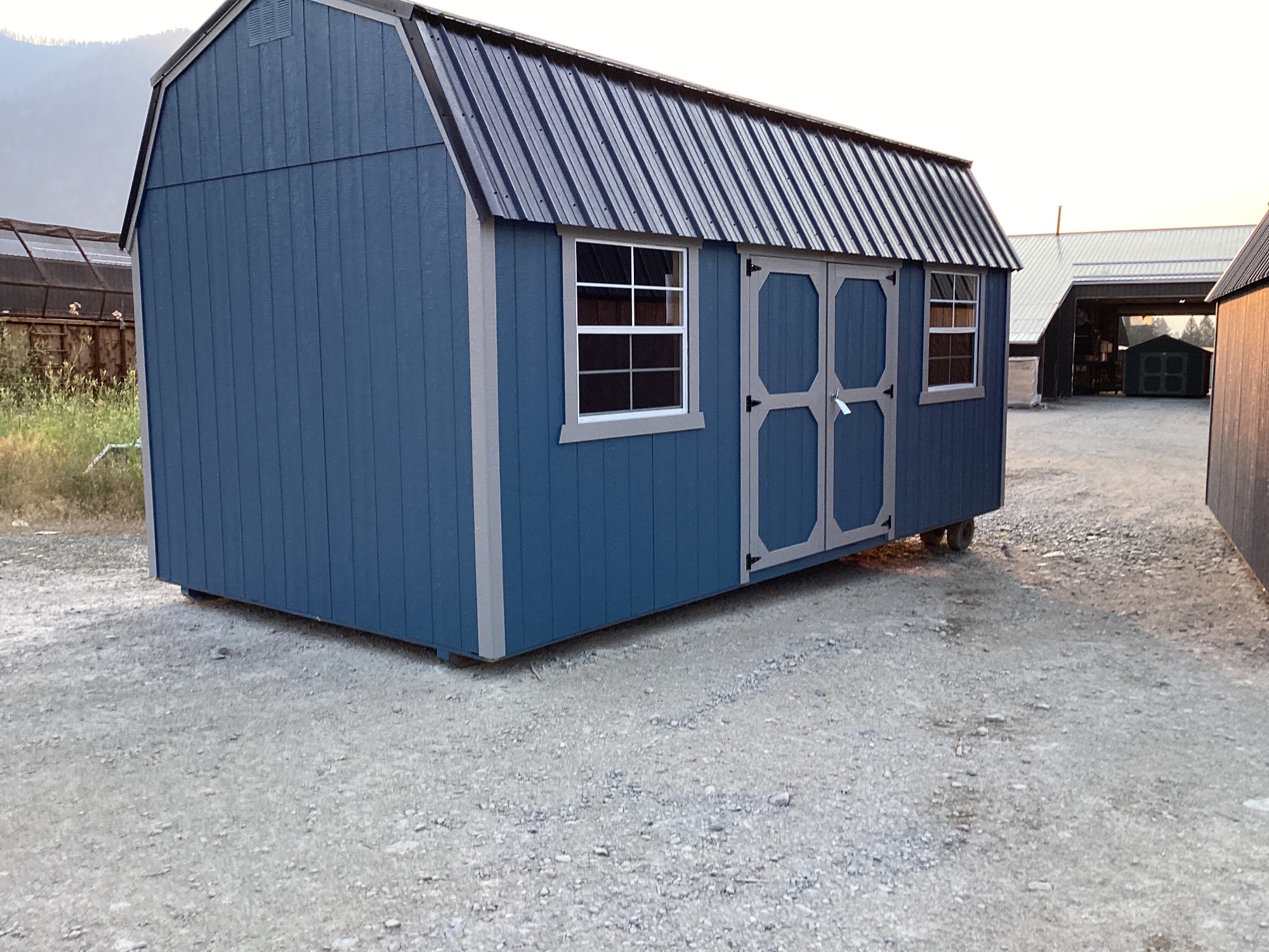 Lofted Barn - 10x20