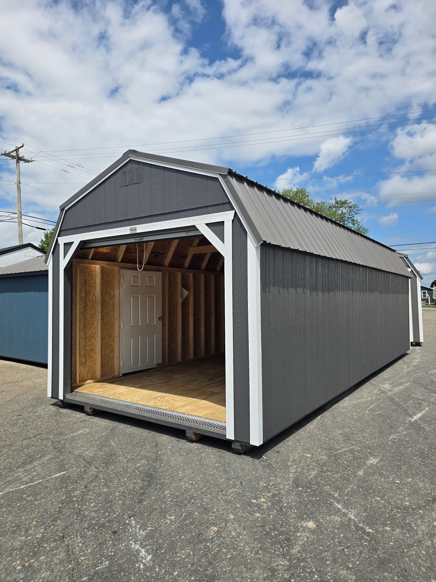 Lofted Barn Garage - 12x28