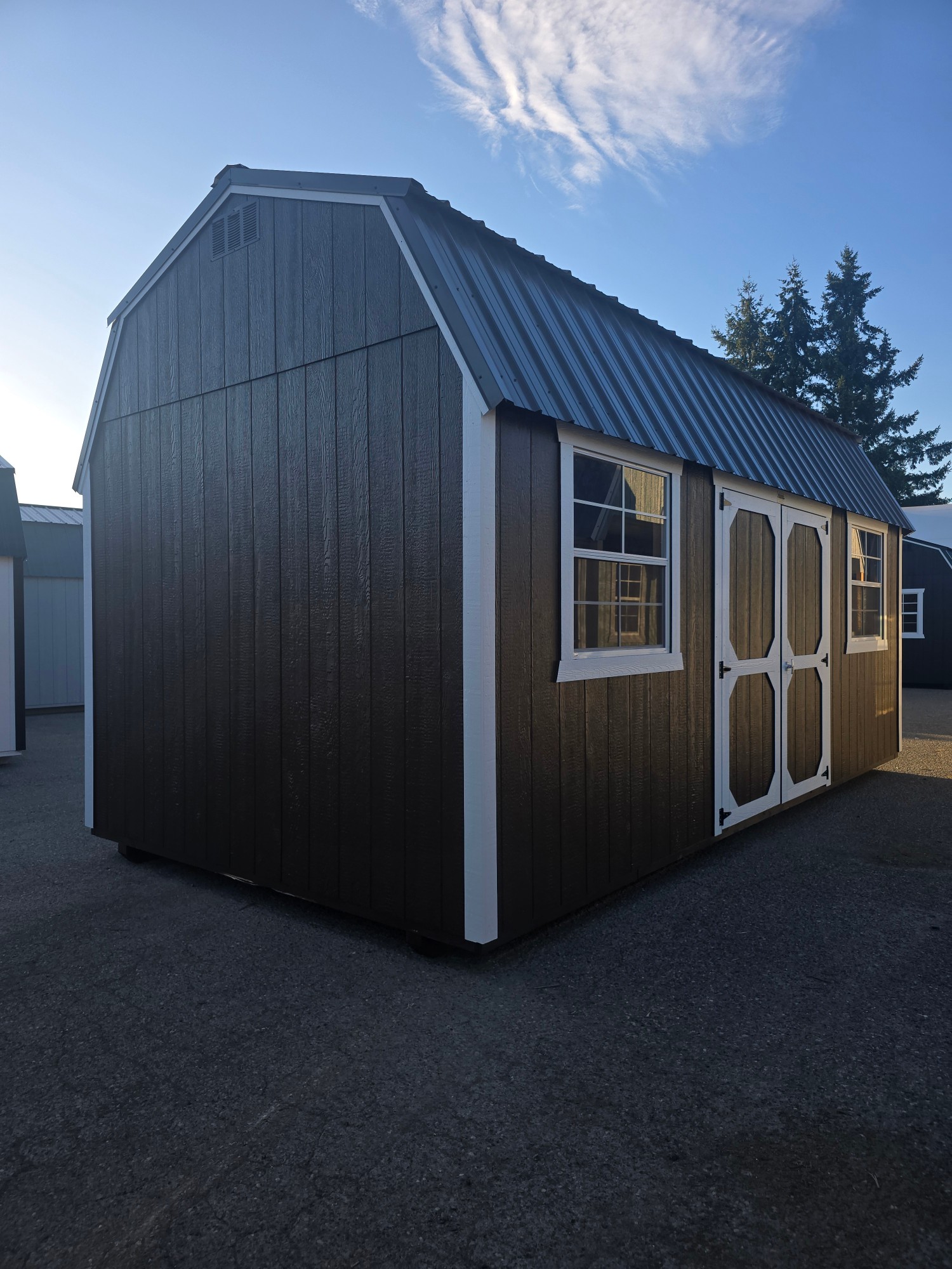 Lofted Barn - 10x20