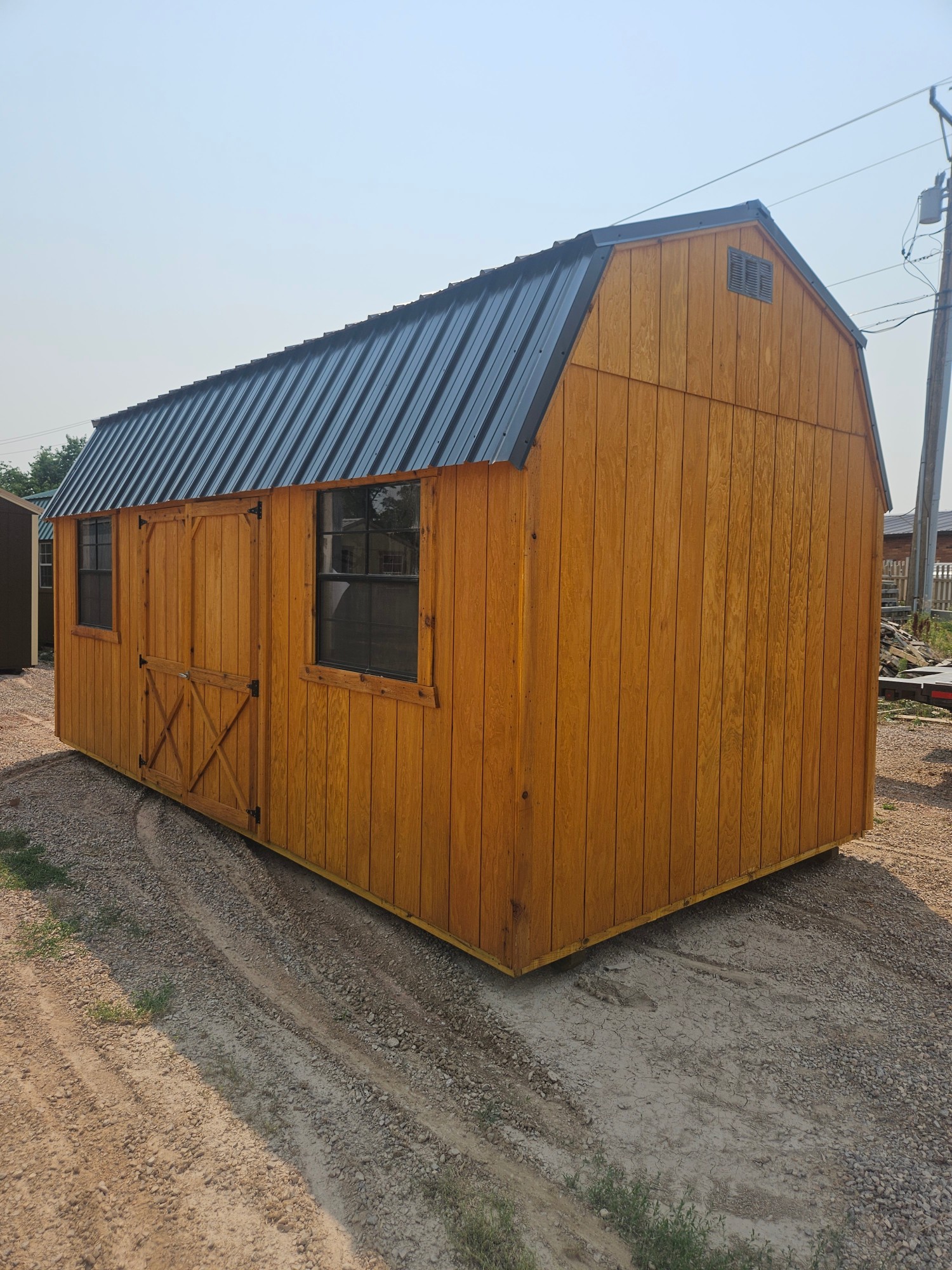 Lofted Barn - 10x20