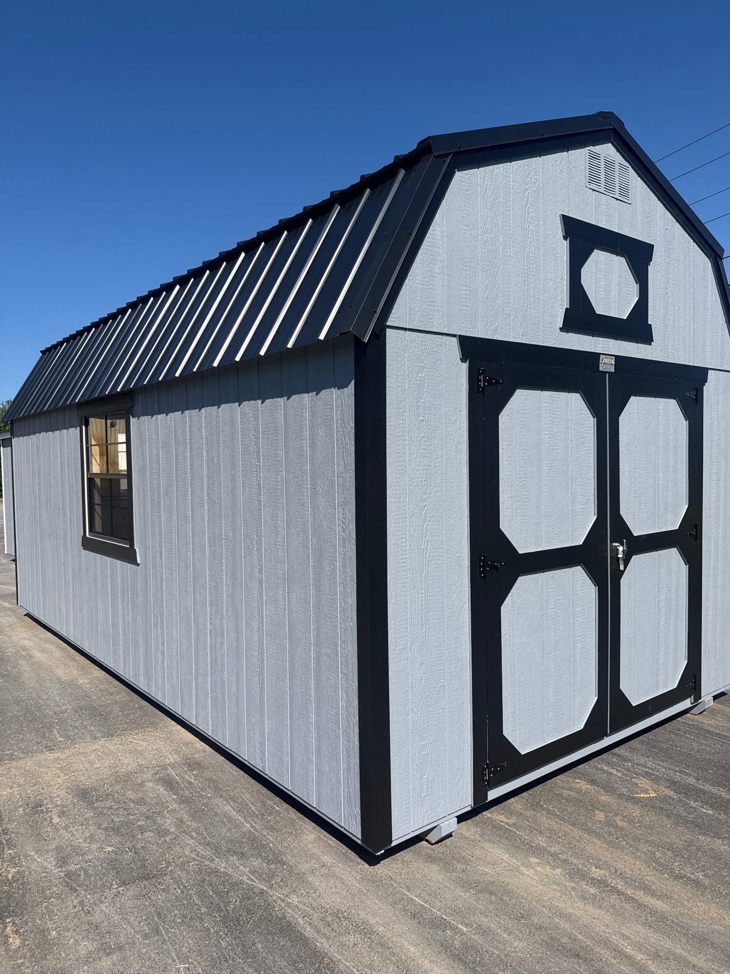 Lofted Barn - 10x20