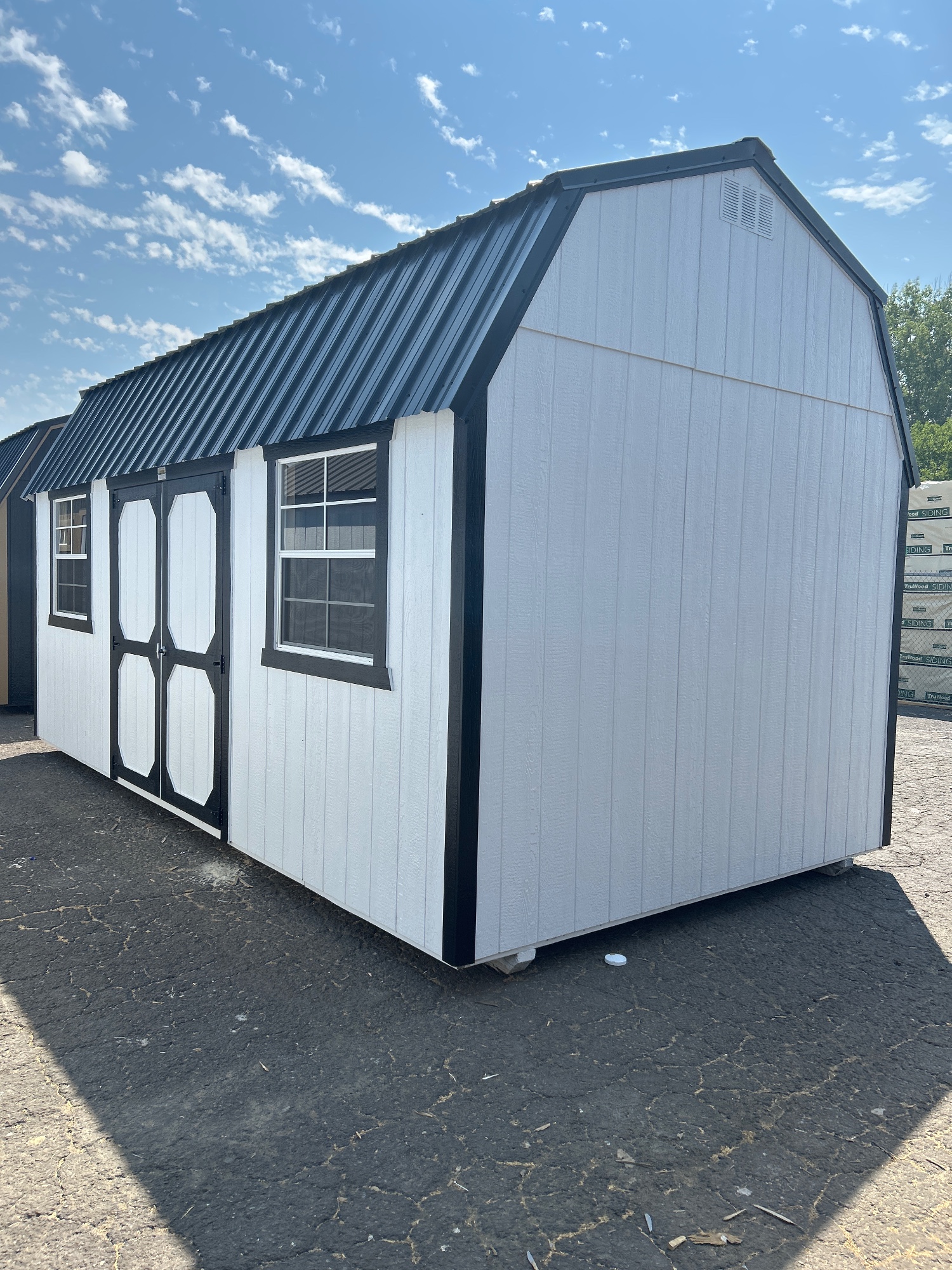 Lofted Barn - 10x20