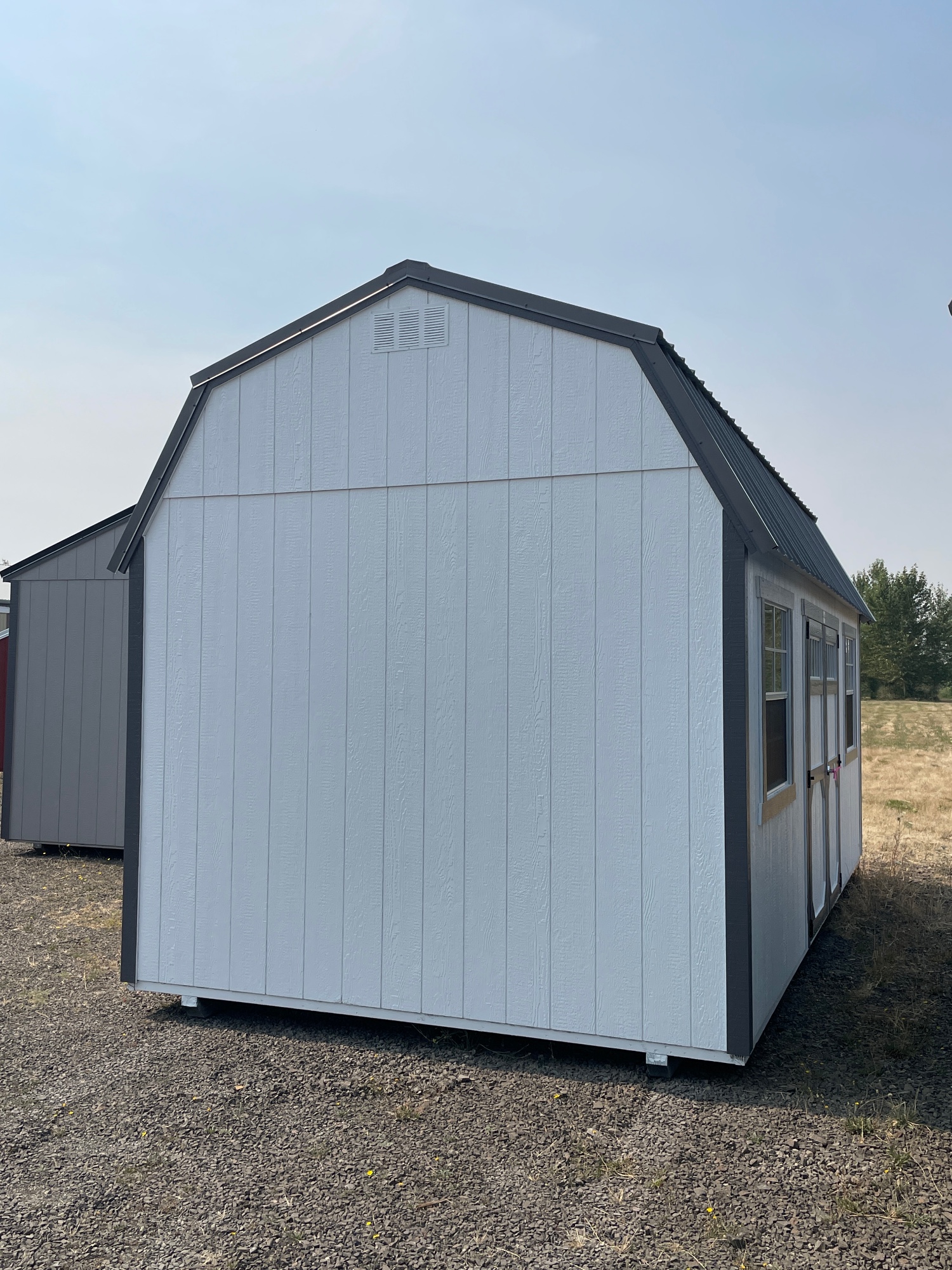 Lofted Barn - 10x20