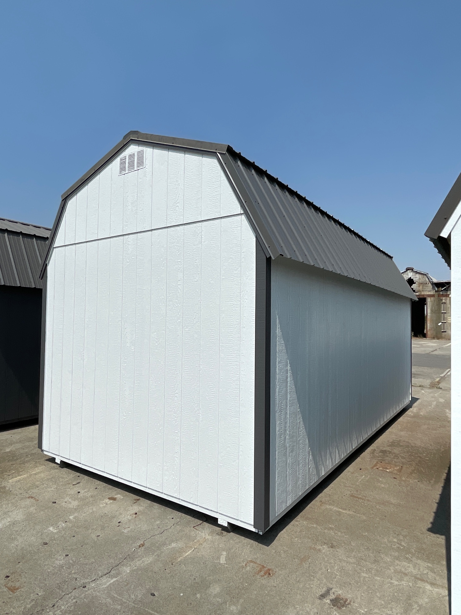 Lofted Barn - 10x20