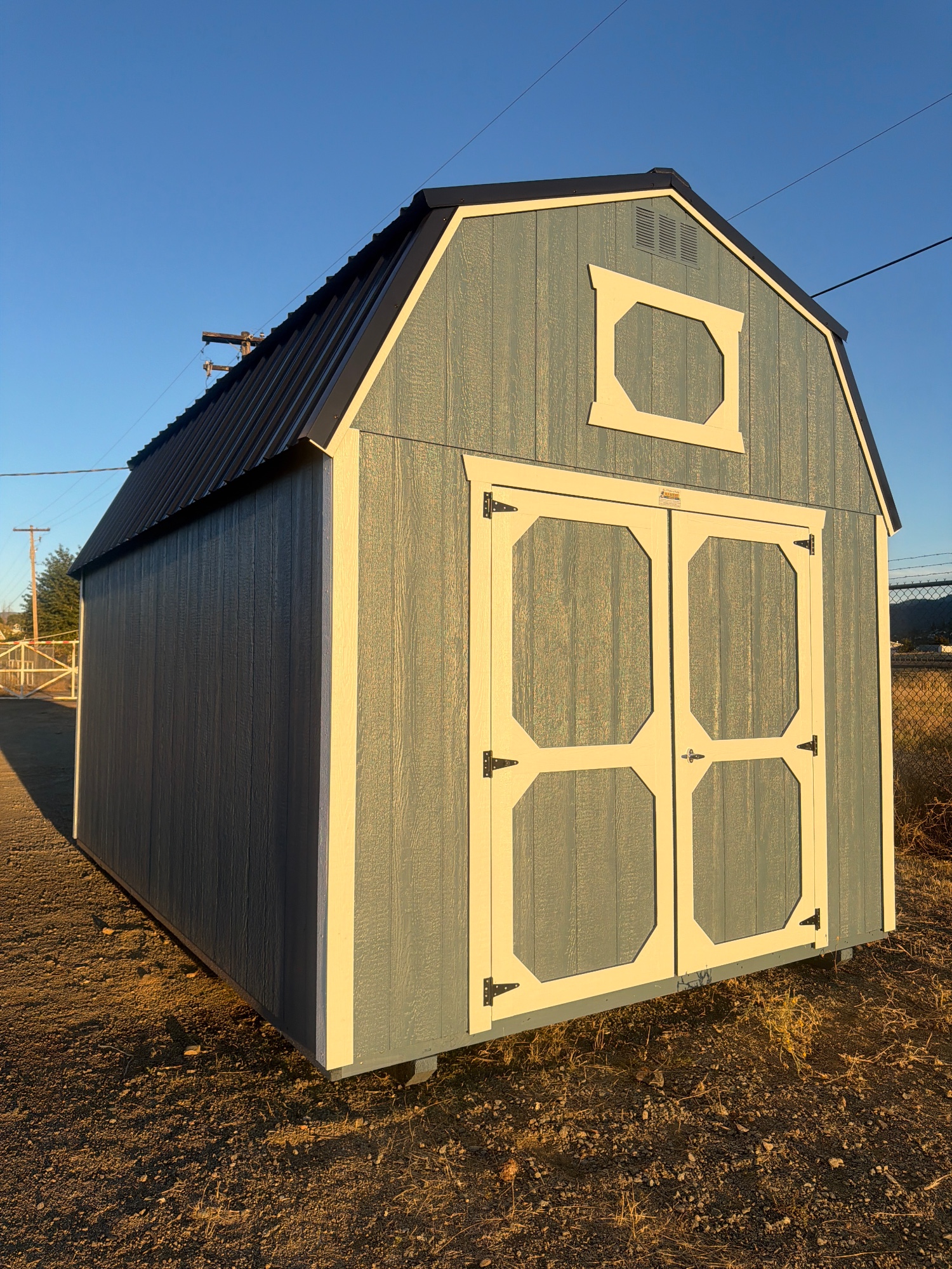 Lofted Barn - 10x16