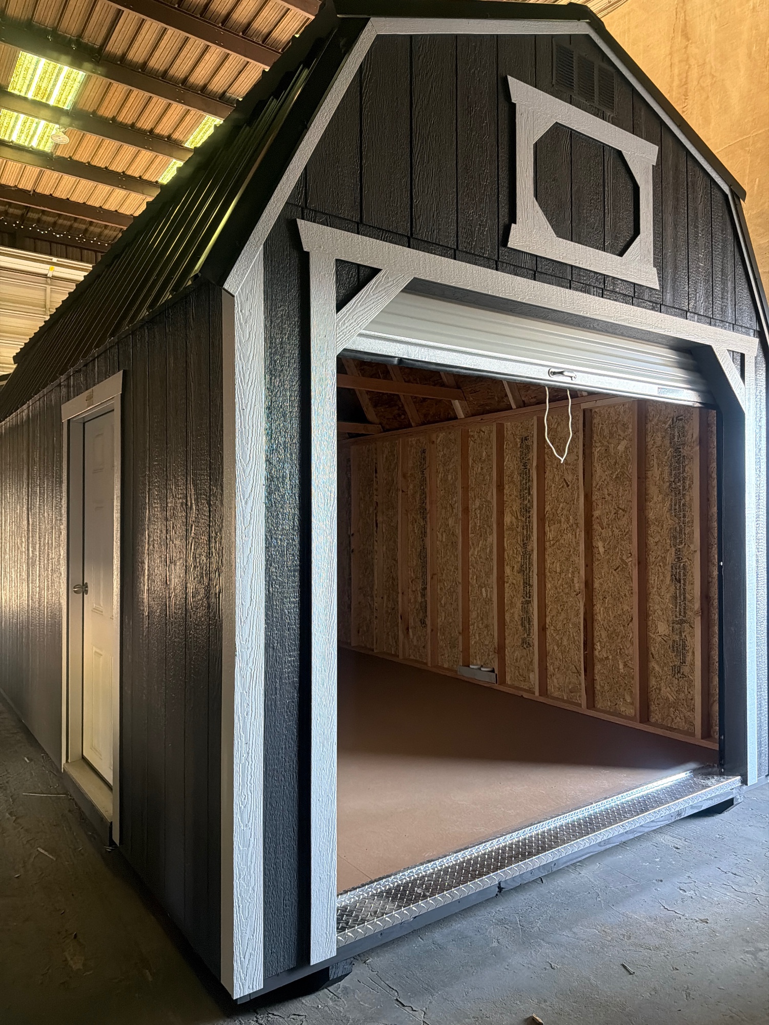 Lofted Barn 8' Garage - 10x20