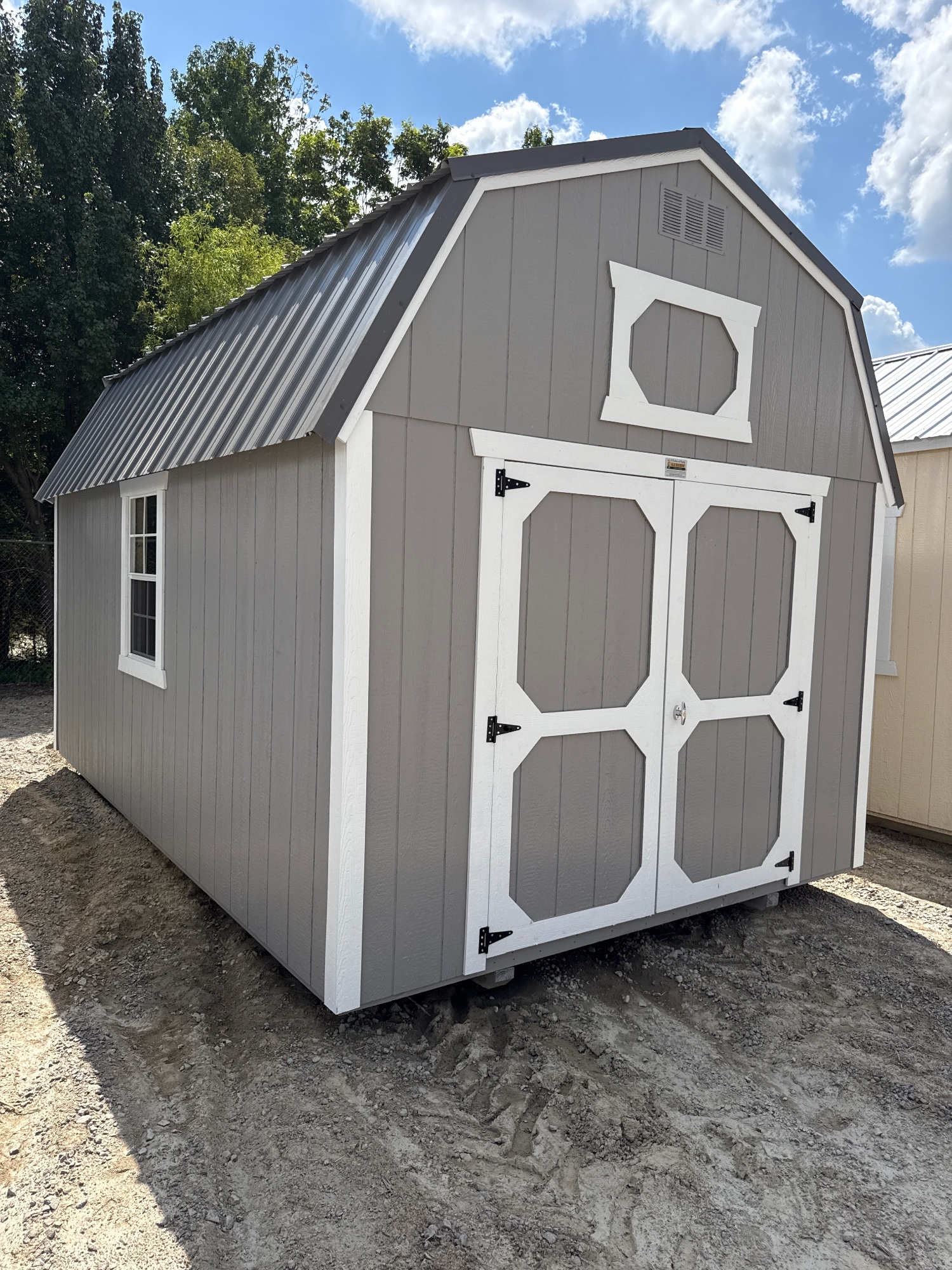 Lofted Barn - 10x16