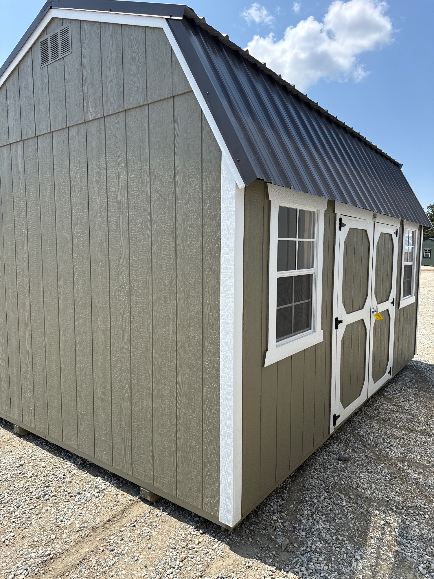 Lofted Barn - 10x16