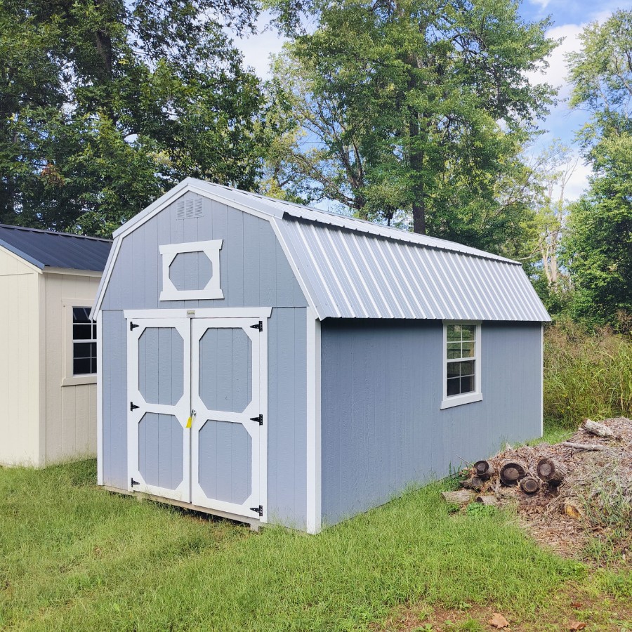 Lofted Barn - 10x20