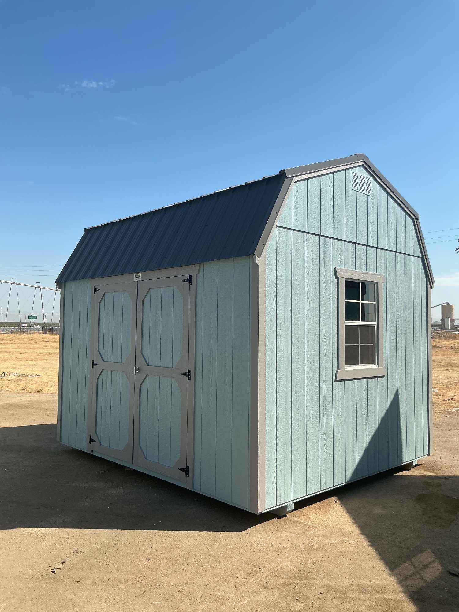 Lofted Barn - 10x12