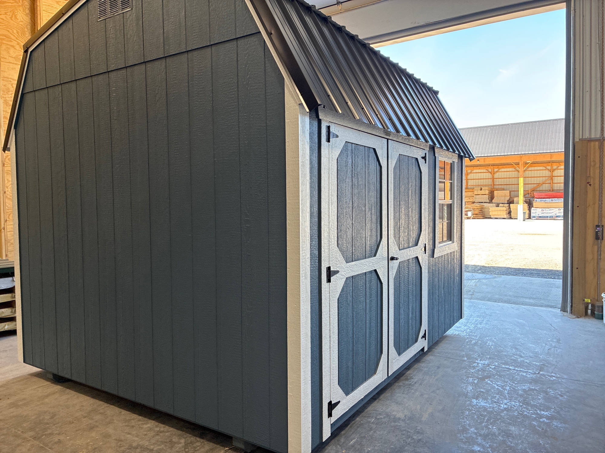 Lofted Barn - 10x12