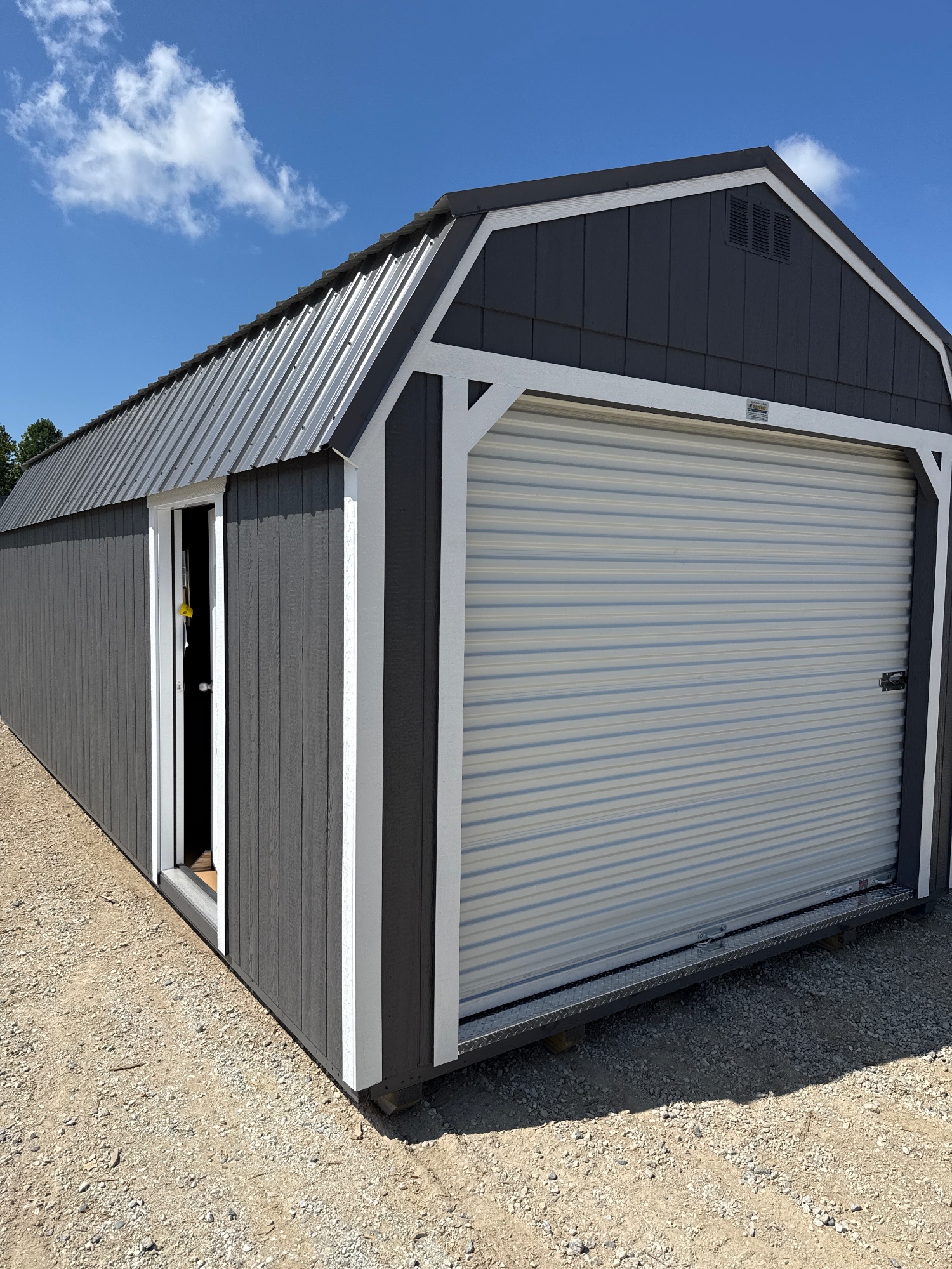 Lofted Barn Garage - 12x28