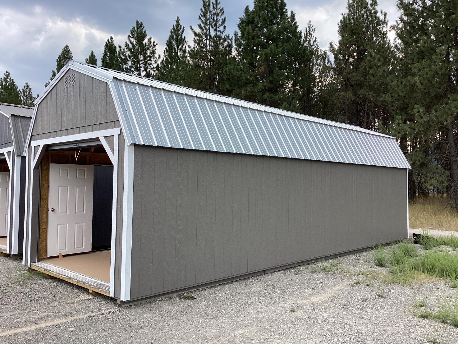 Lofted Barn Garage - 12x32