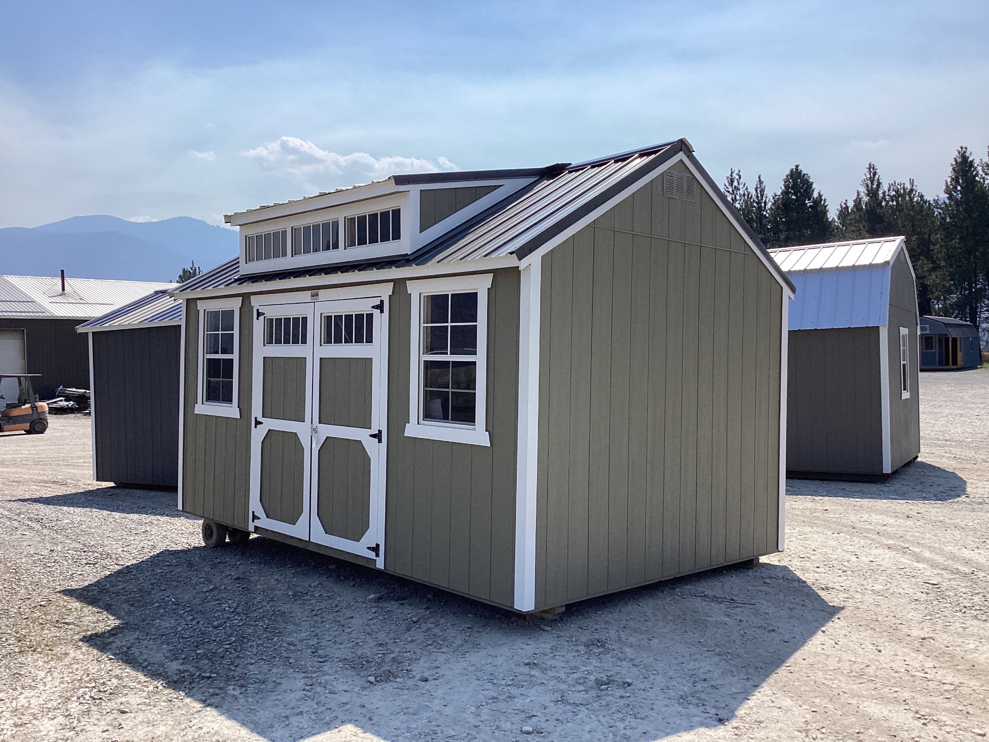 Utility Dormer - 10x16