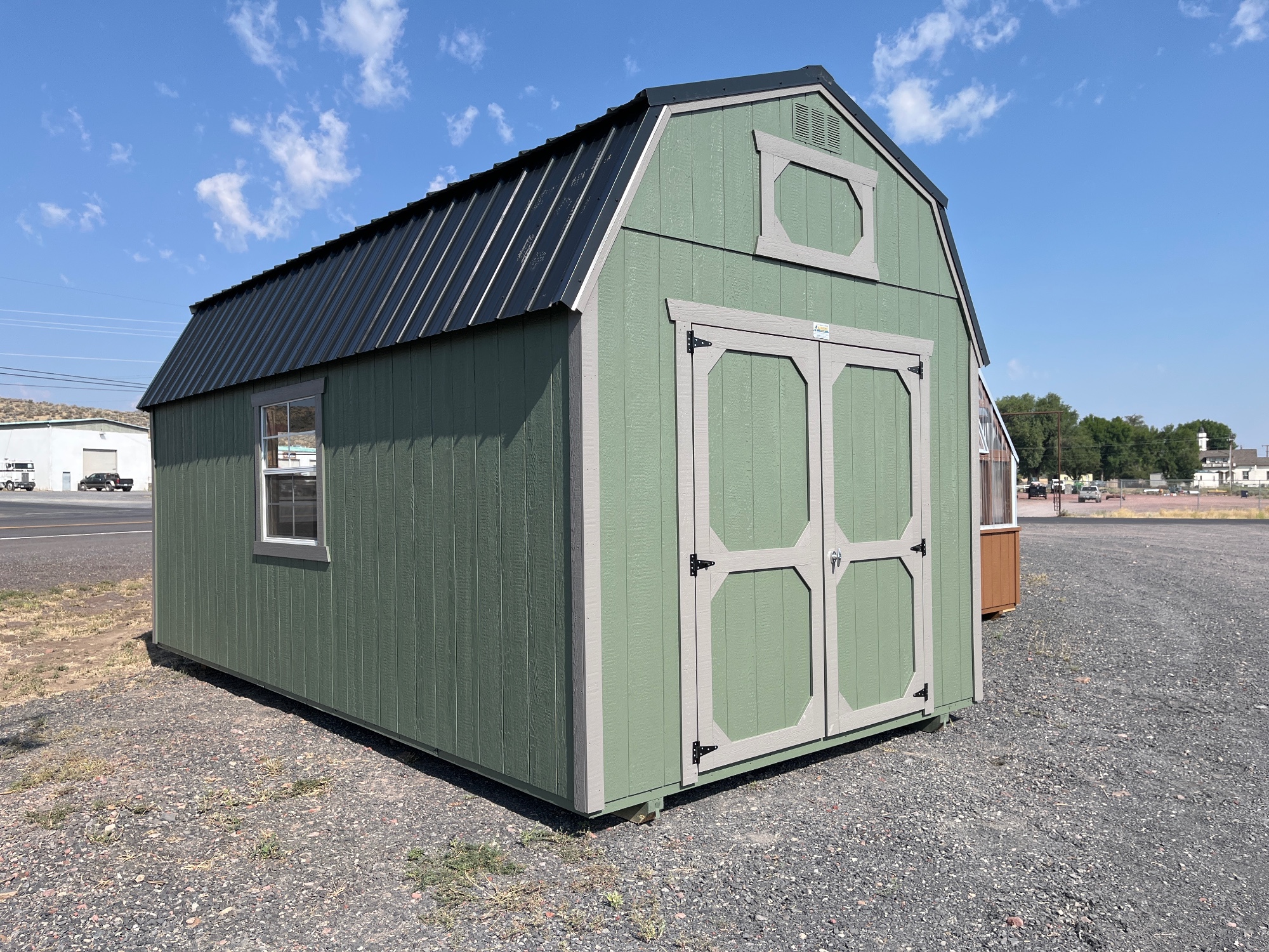 Lofted Barn - 10x20