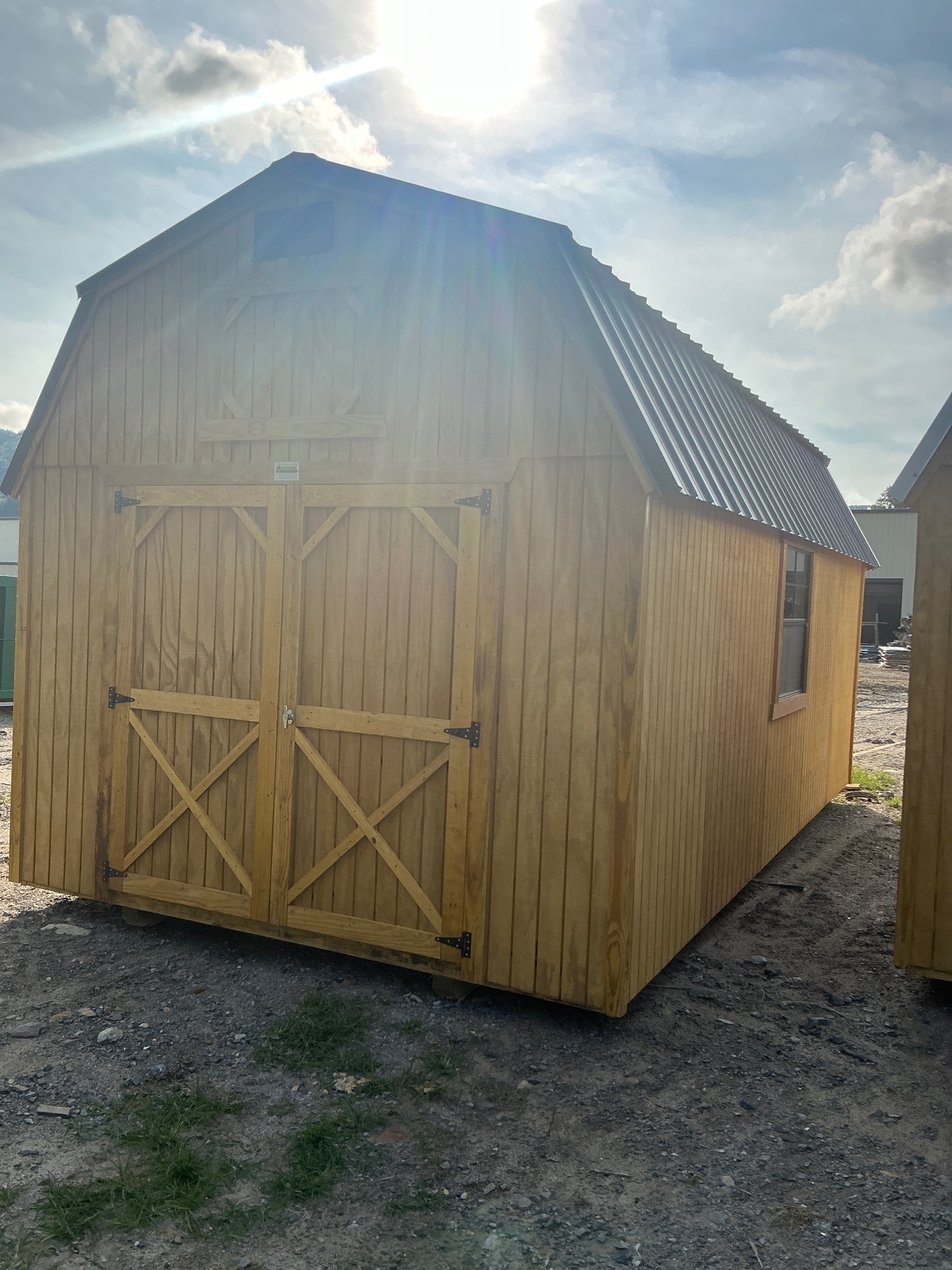 Lofted Barn - 10x20