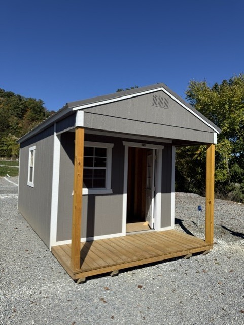 #55 Utility Playhouse - 10x20