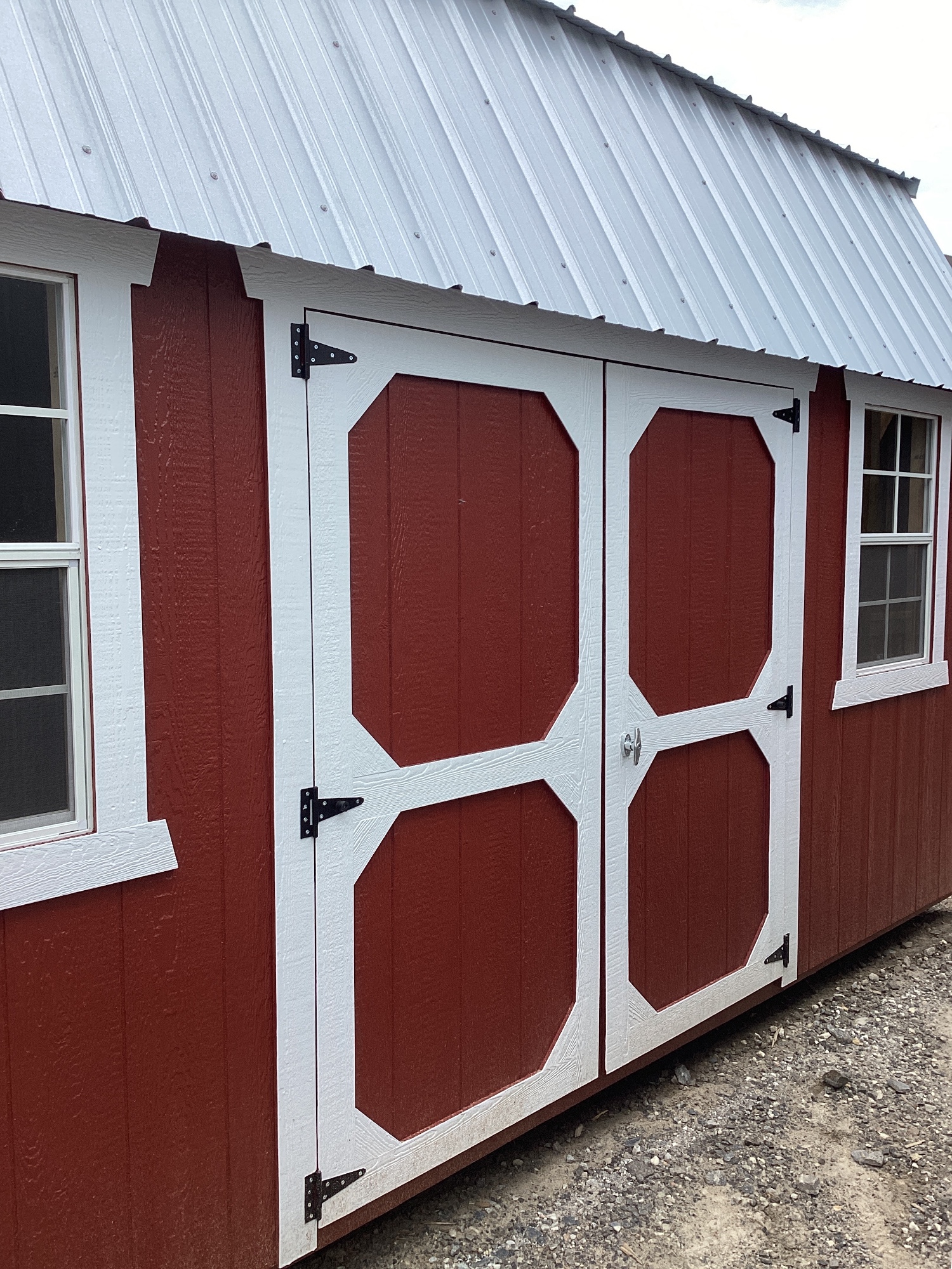 Lofted Barn - 10x16