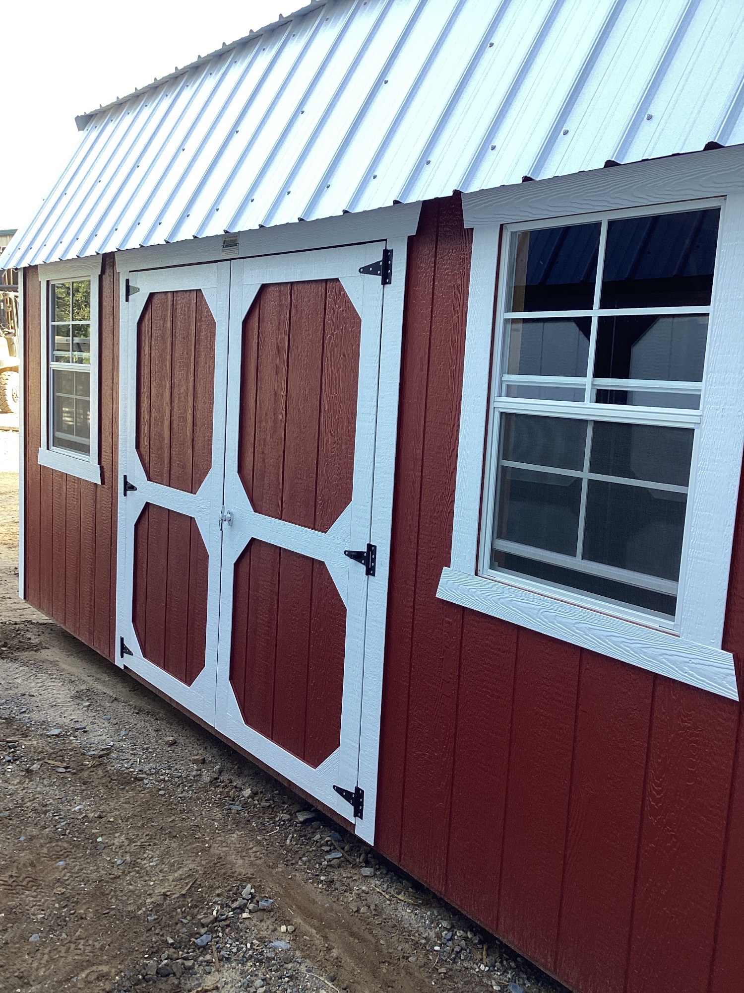 Lofted Barn - 10x16