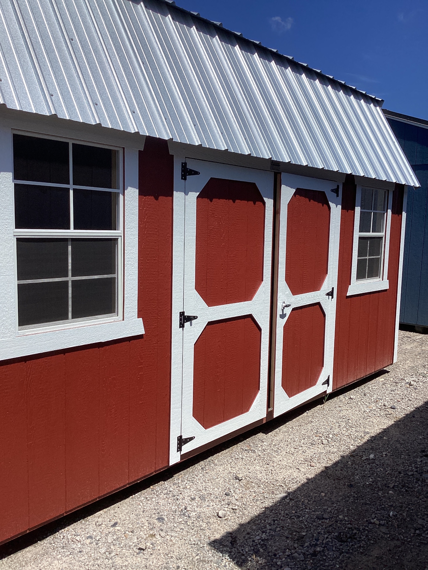 Lofted Barn - 10x16
