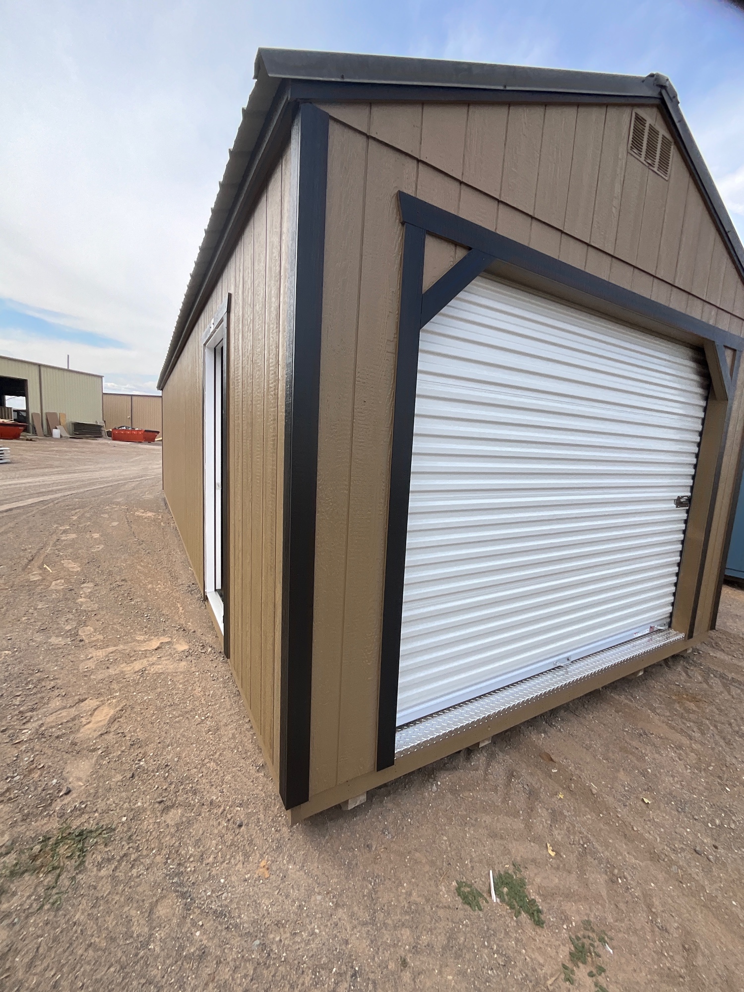 Utility Garage - 12x32
