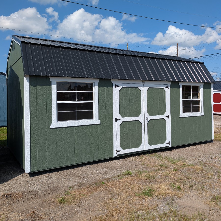 Lofted Barn - 10x20
