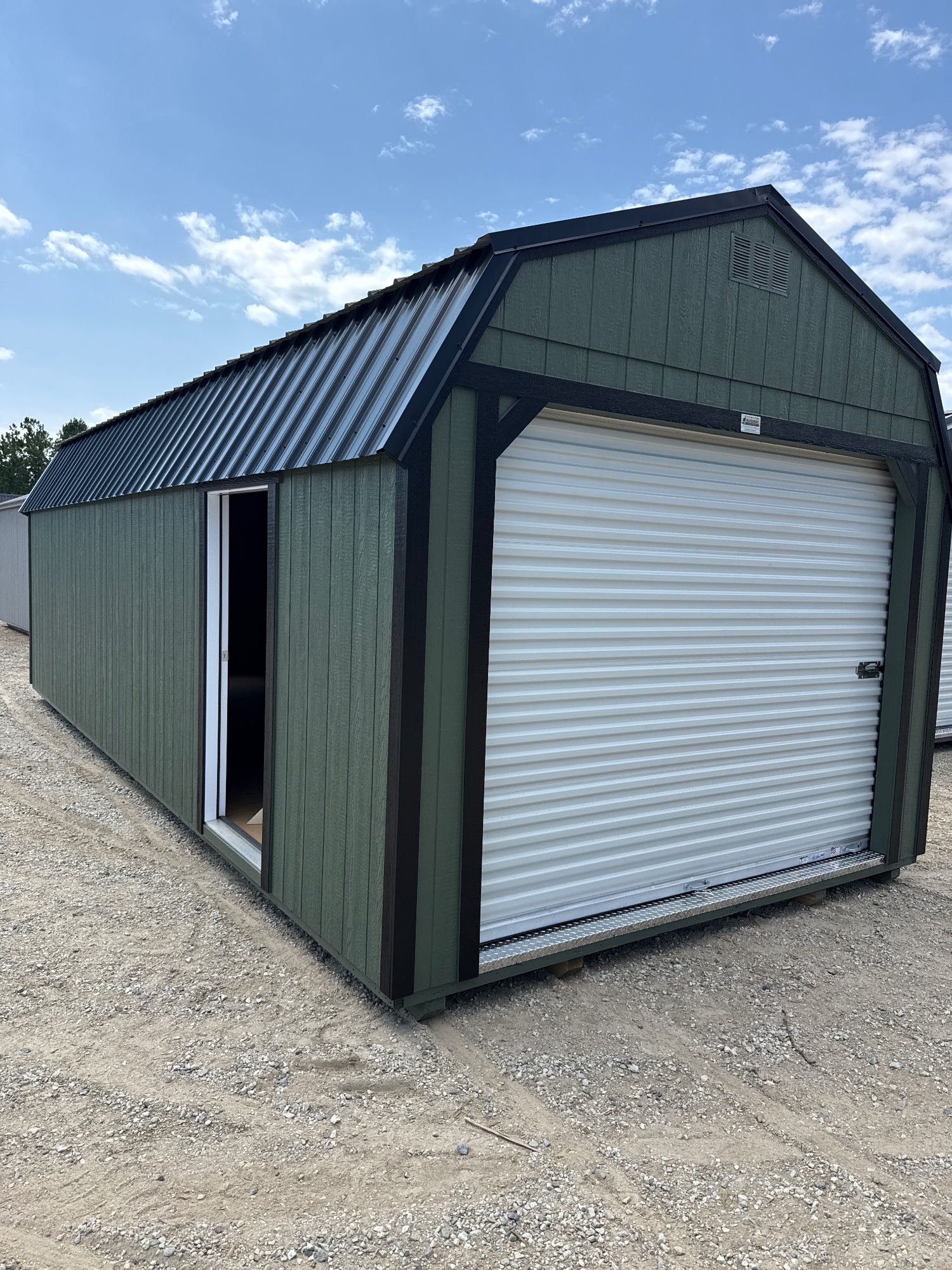 Lofted Barn Garage - 12x28