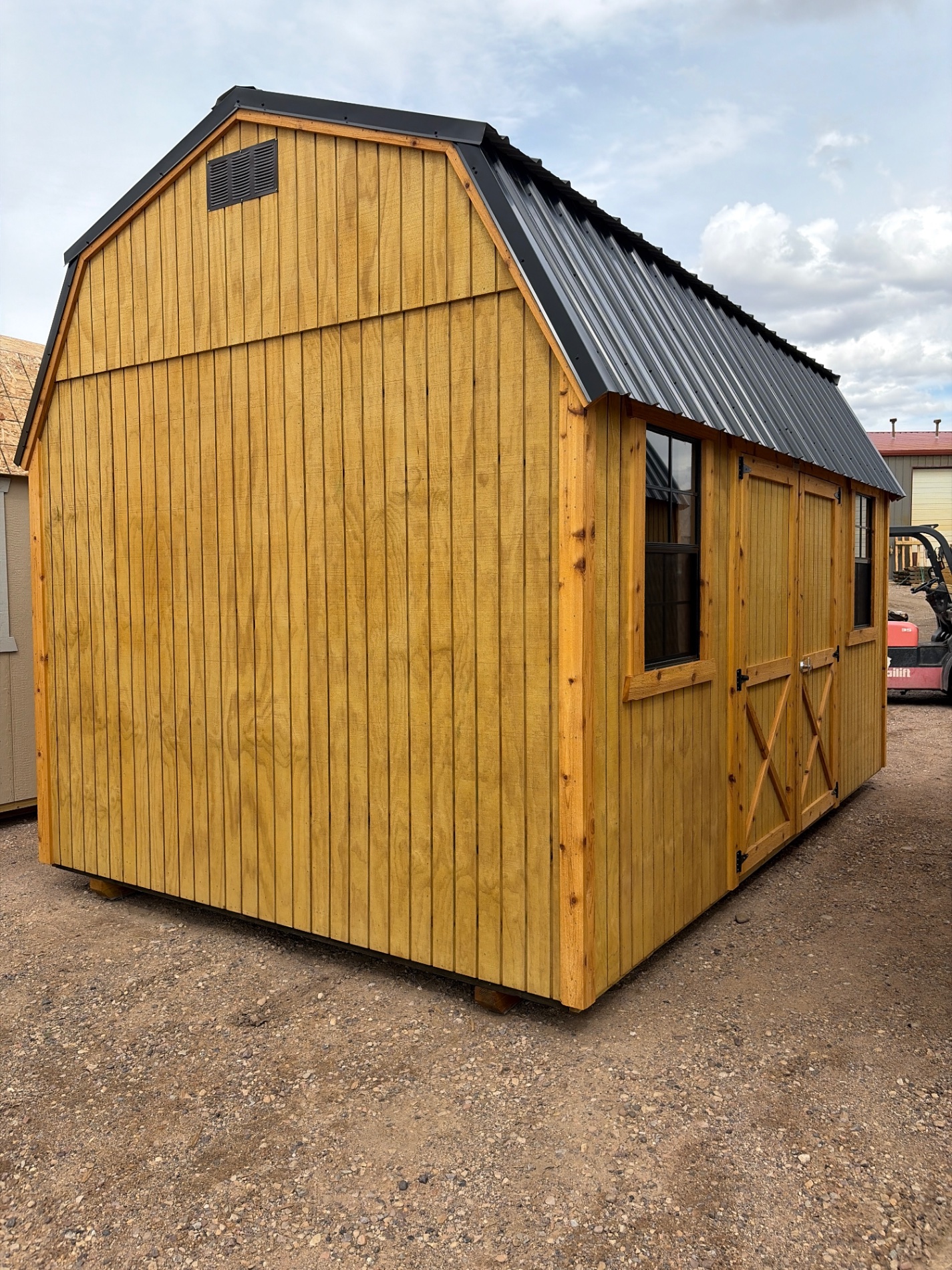 Lofted Barn - 10x16