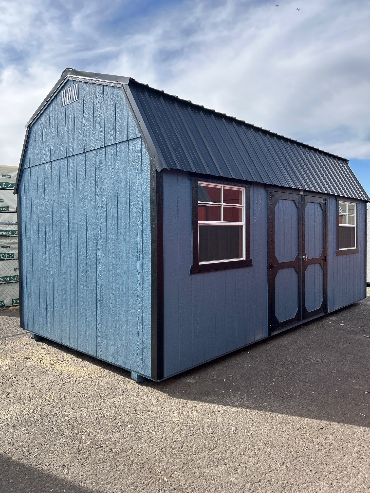 Lofted Barn - 10x20