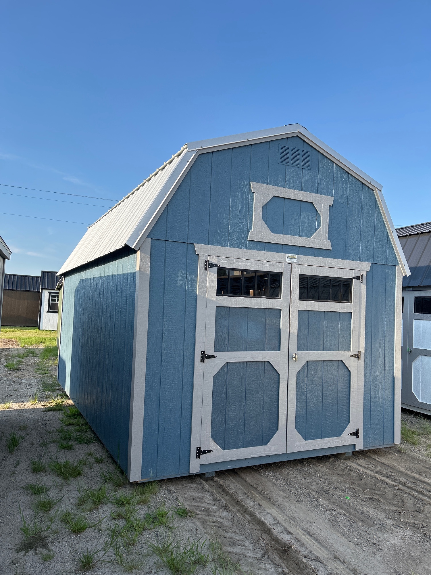 Lofted Barn - 10x16