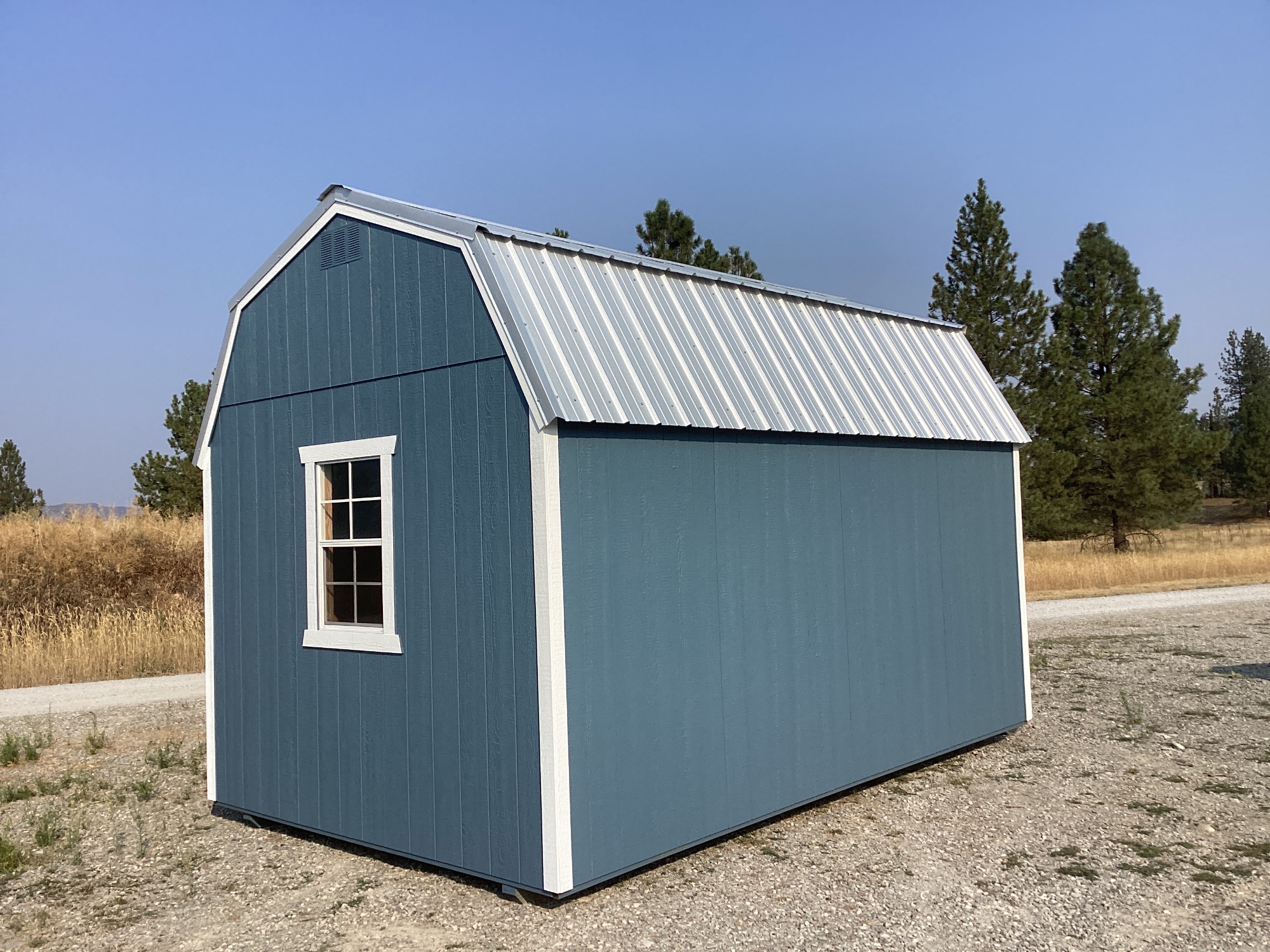 Lofted Barn - 10x16