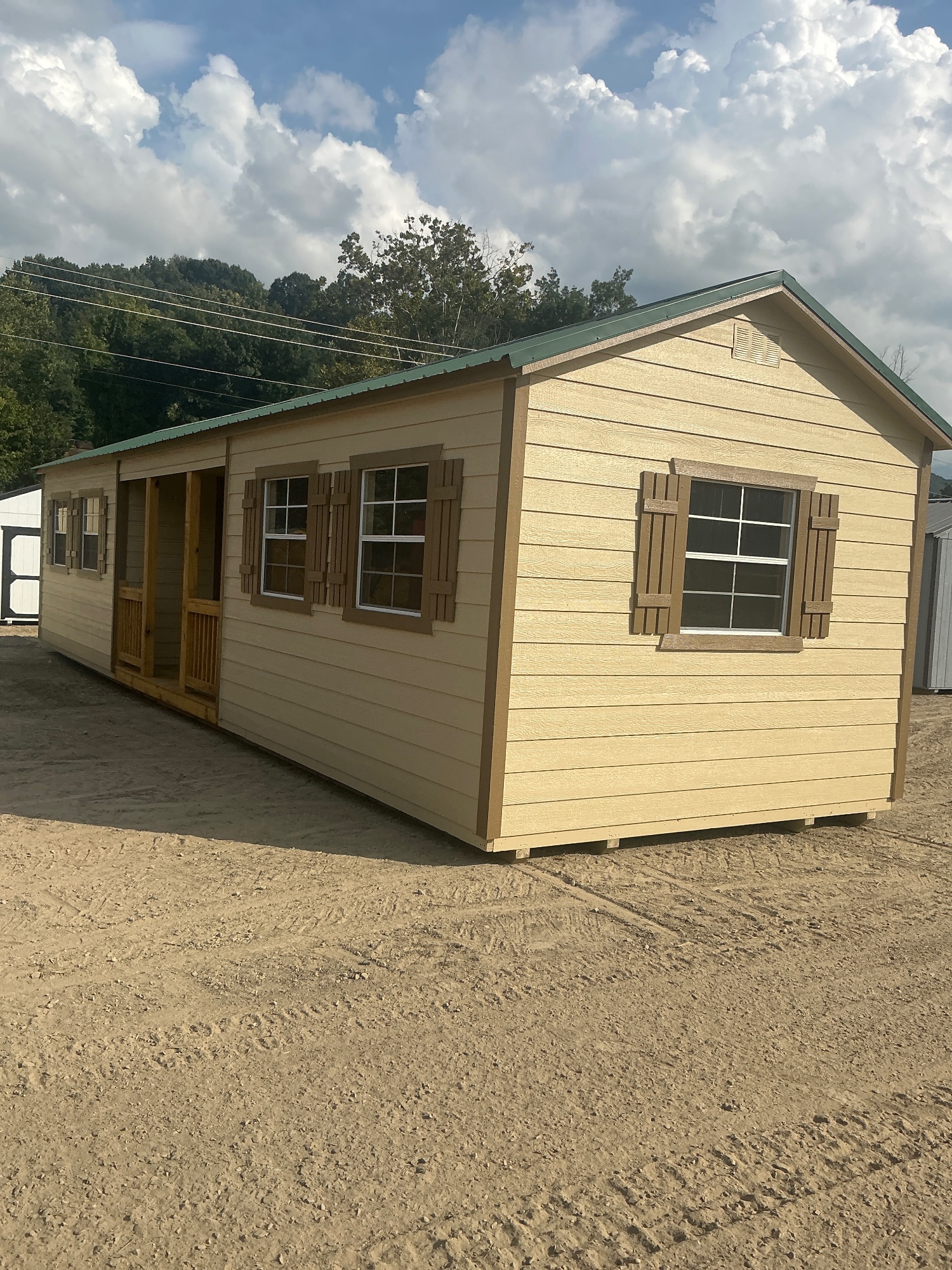 Utility Center Porch - 12x40