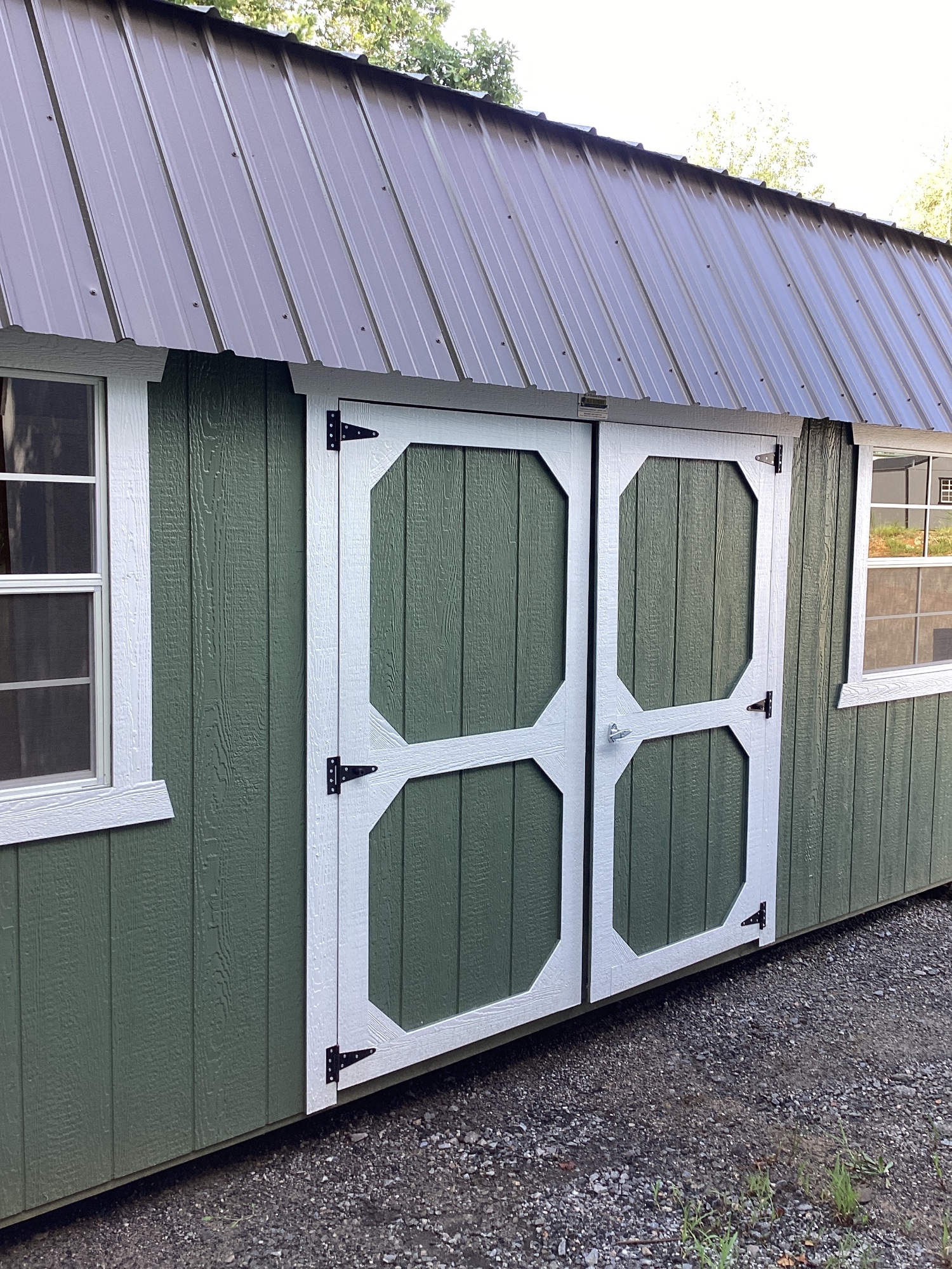 Lofted Barn - 10x20