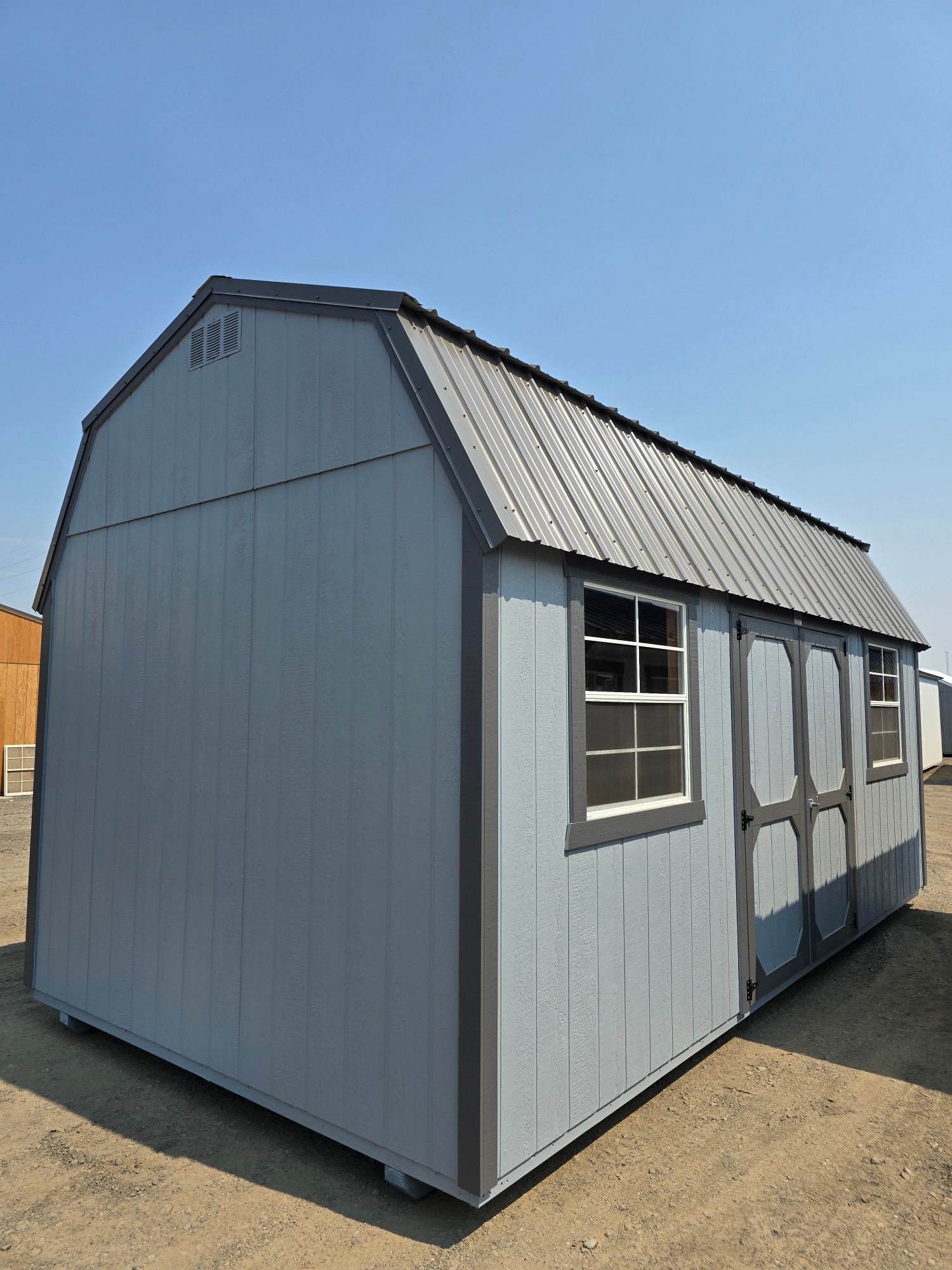Lofted Barn - 10x20