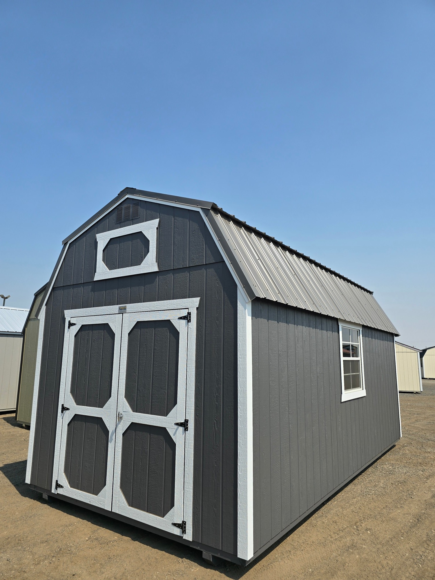 Lofted Barn - 10x20