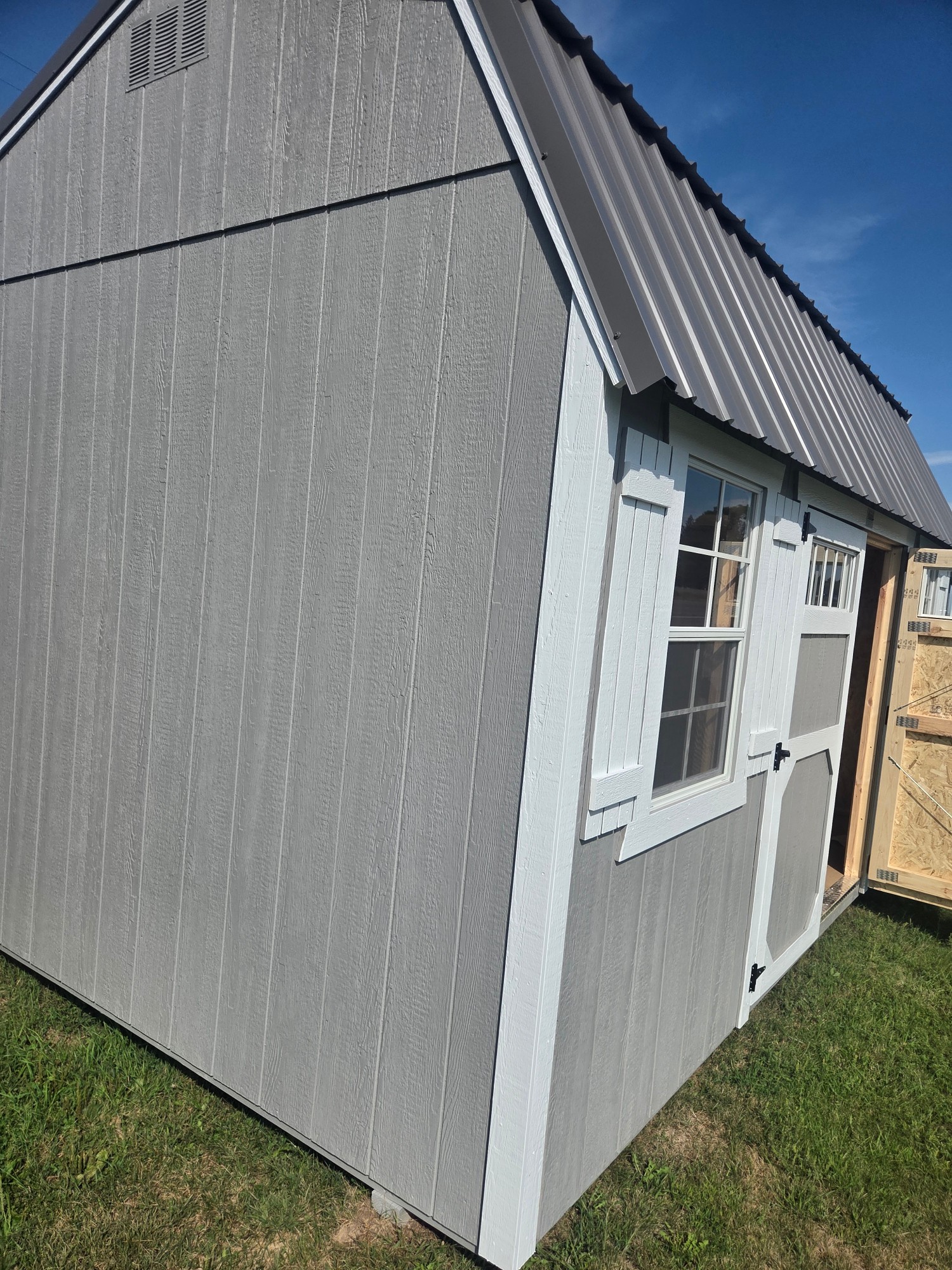 Lofted Barn - 10x16