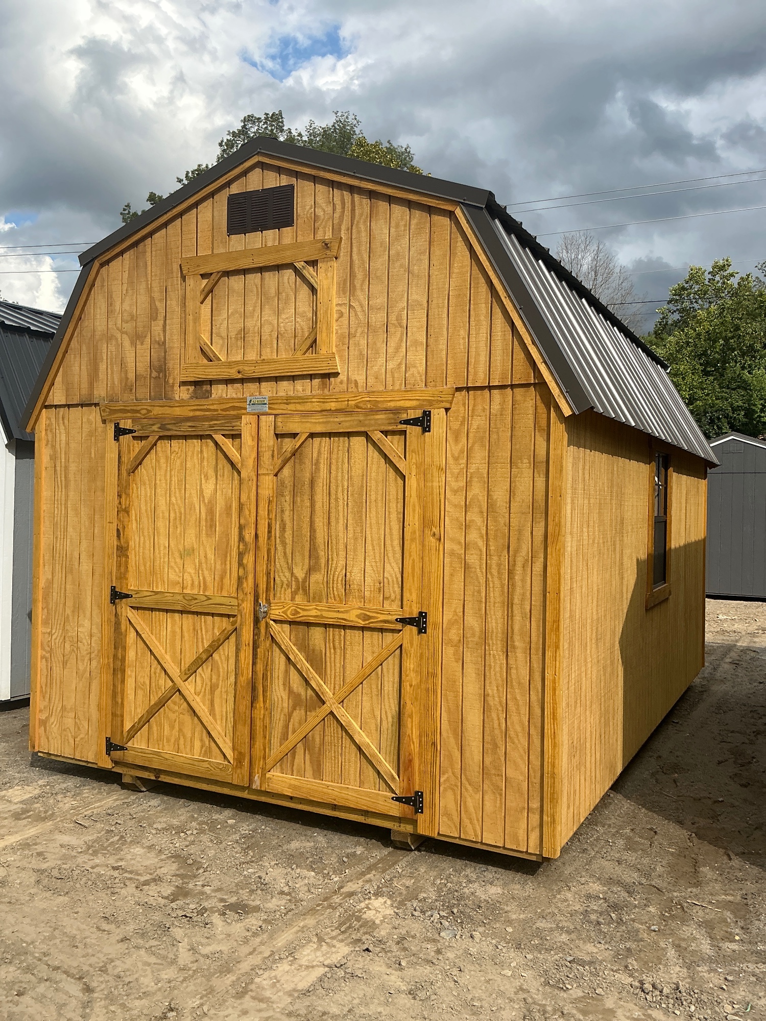 Lofted Barn - 10x16