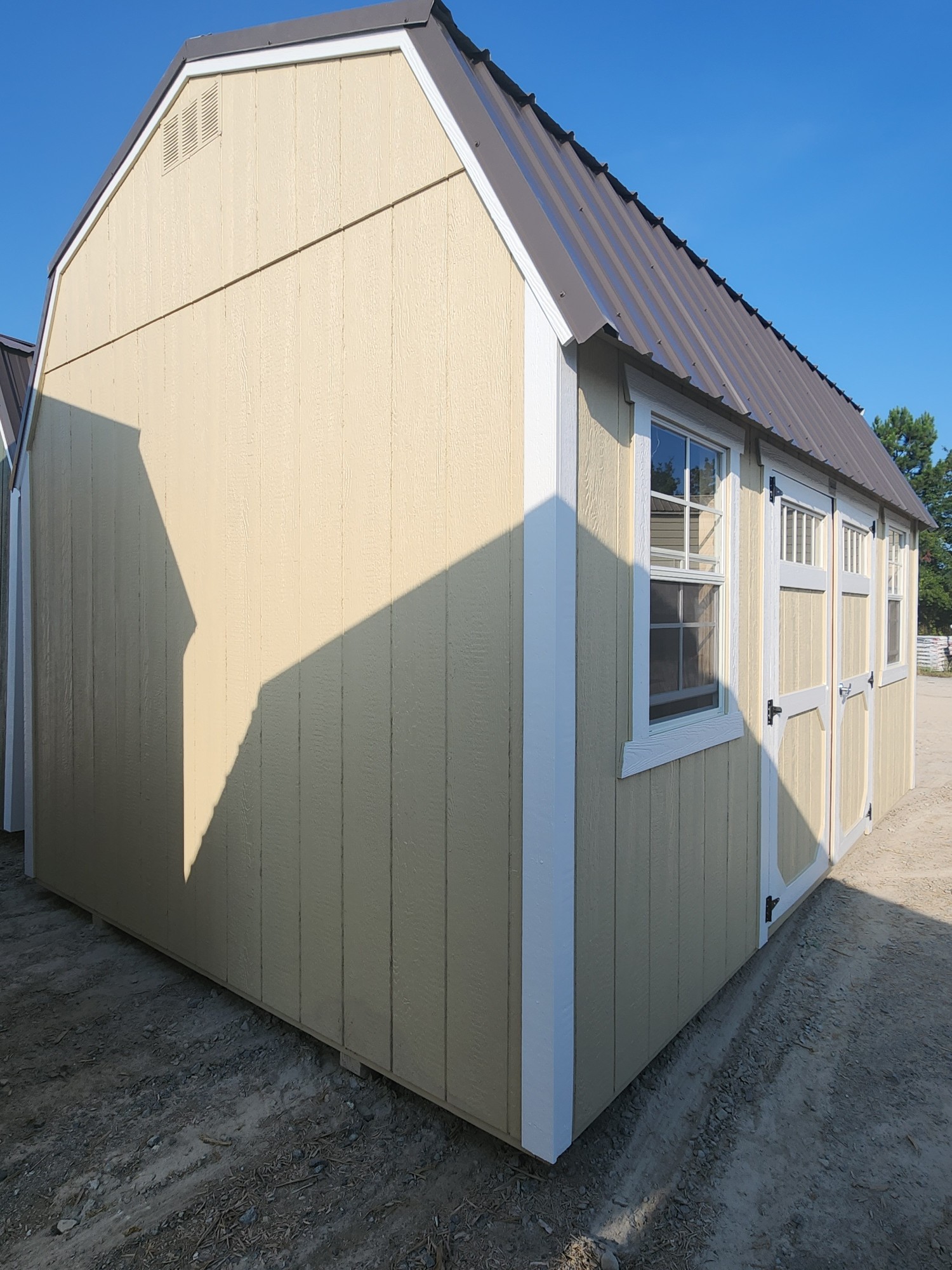 Lofted Barn - 10x16