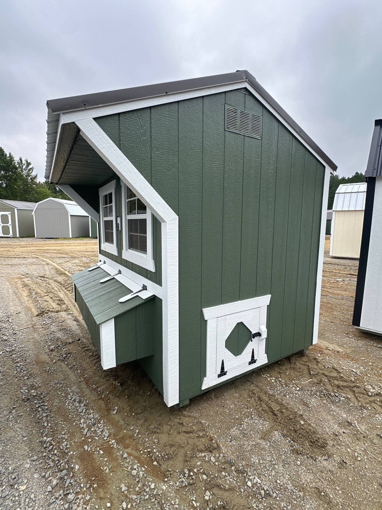 Chicken Coop - 6x8 image 2