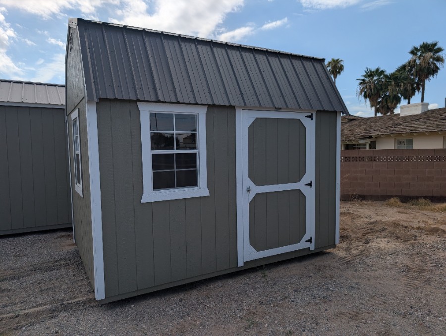 Side Lofted Barn