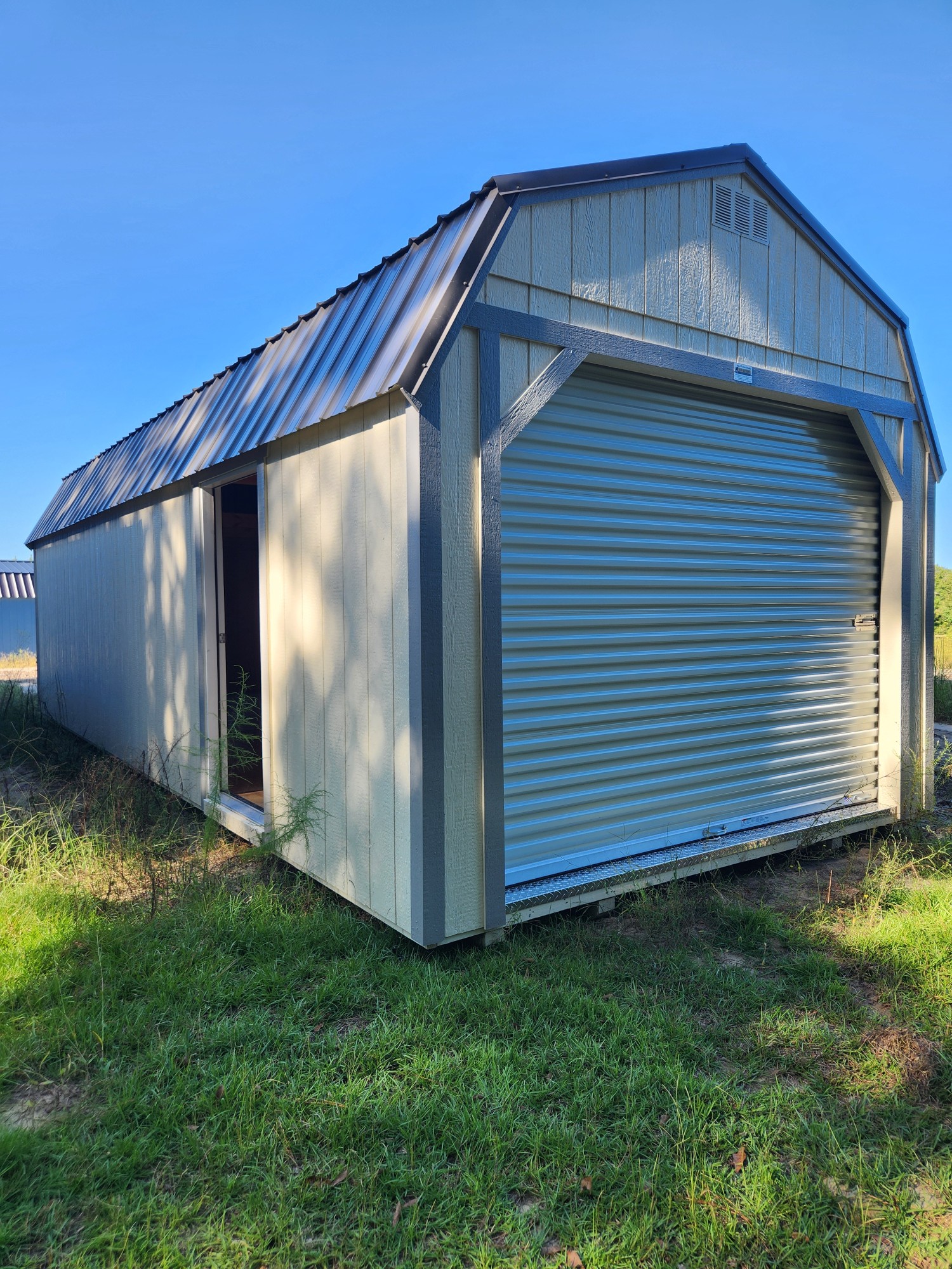 Lofted Barn Garage - 12x28