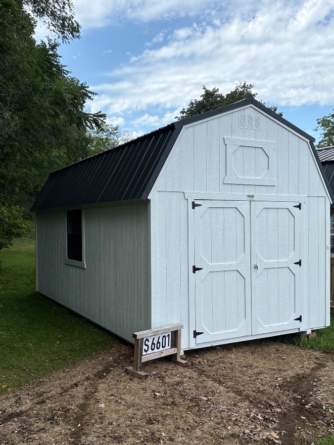 Lofted Barn - 10x20