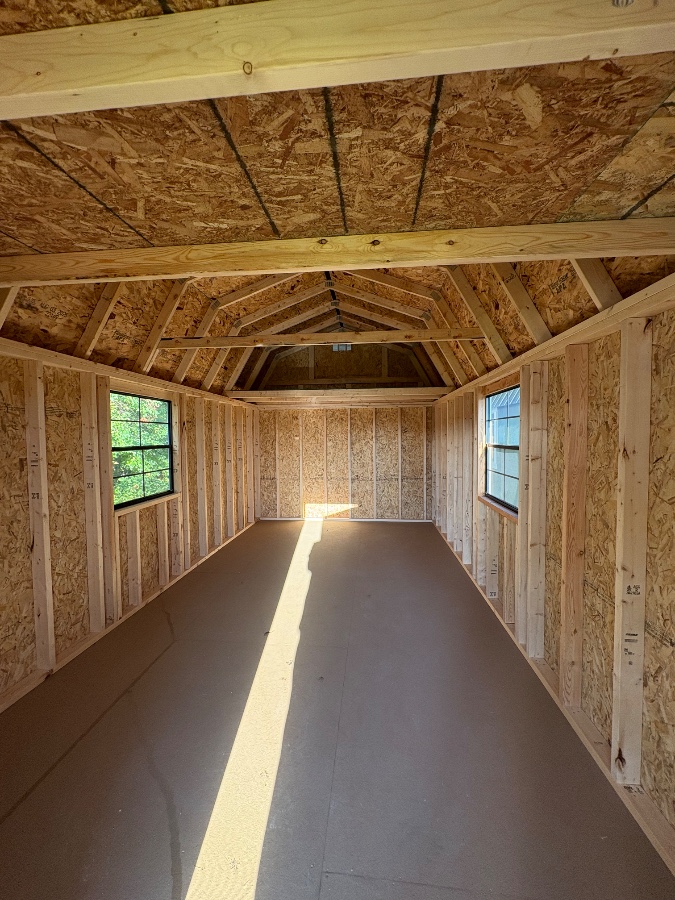 Lofted Barn - 10x20