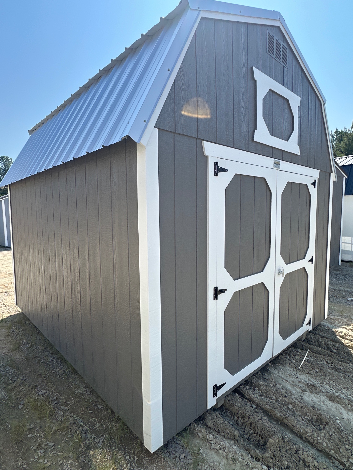 Lofted Barn - 10x12